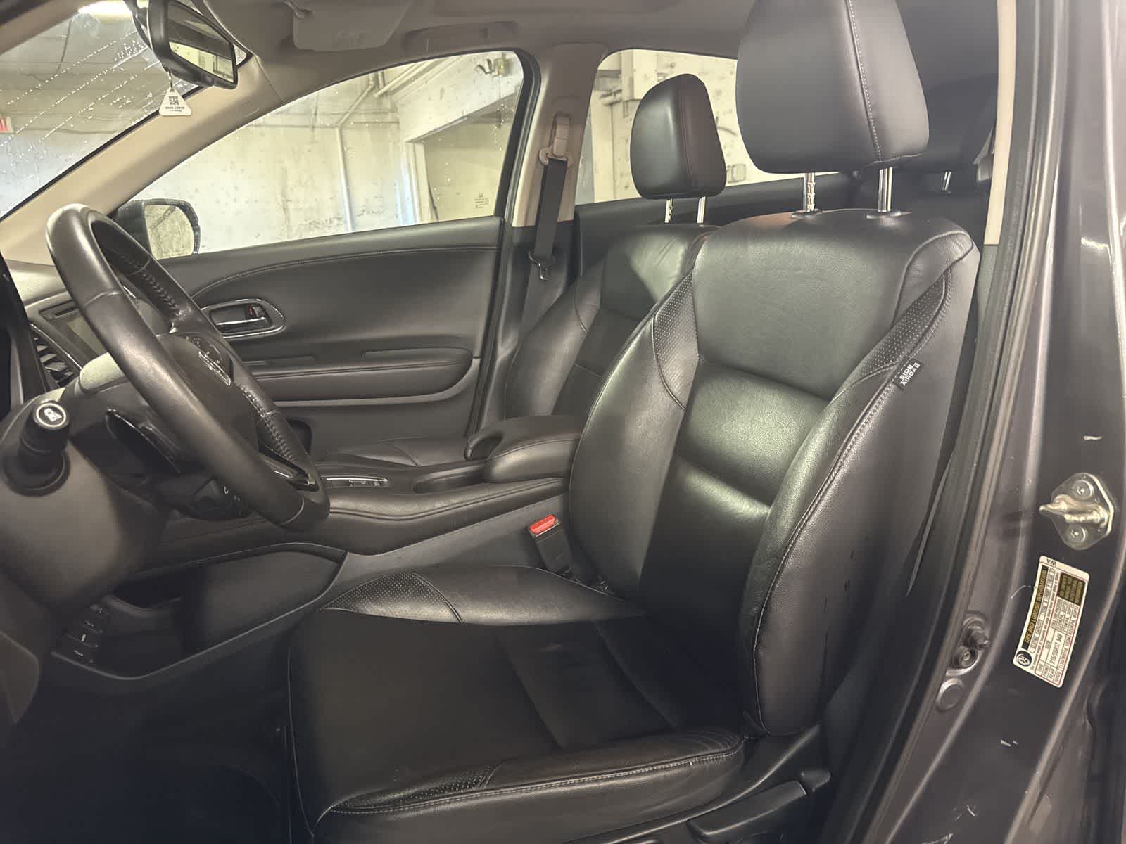 Thumbnail: 2017 Honda HR-V - 15
