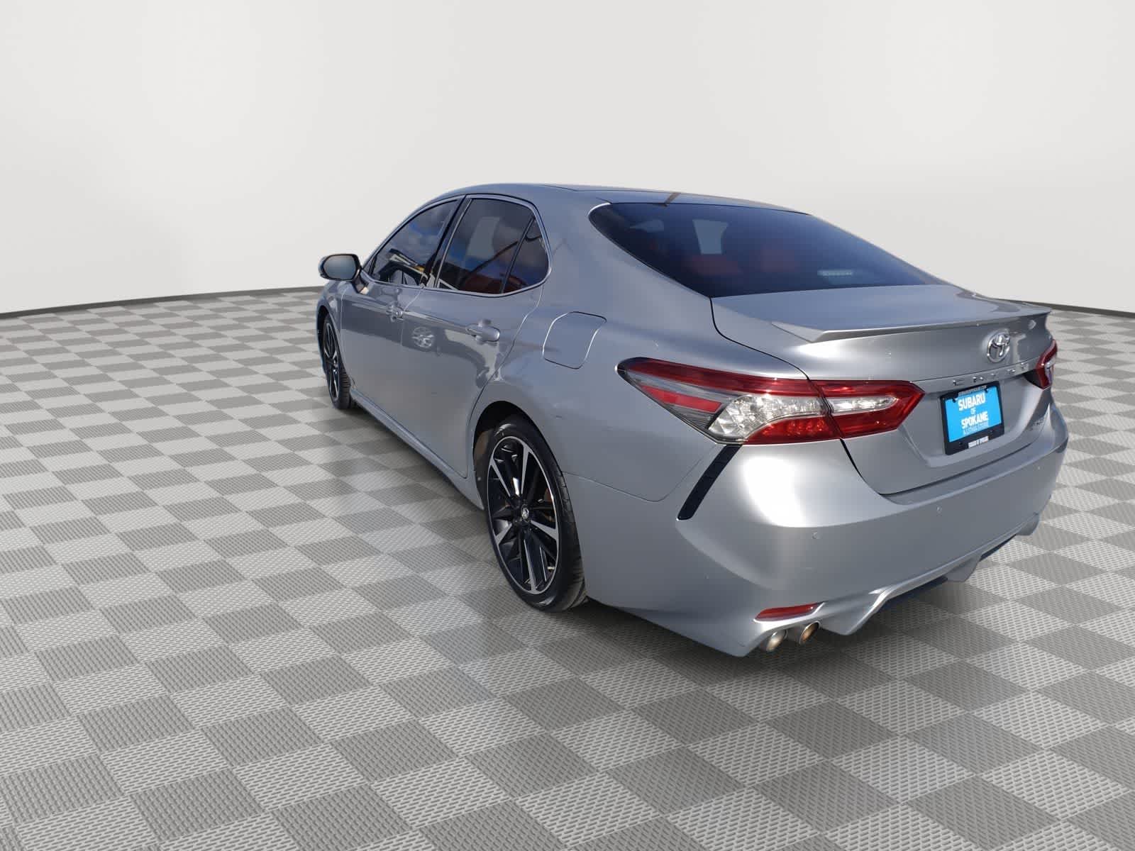 Thumbnail: 2018 Toyota Camry - 6