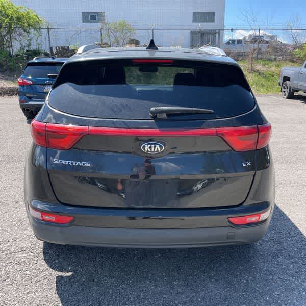 Thumbnail: 2017 Kia Sportage - 8