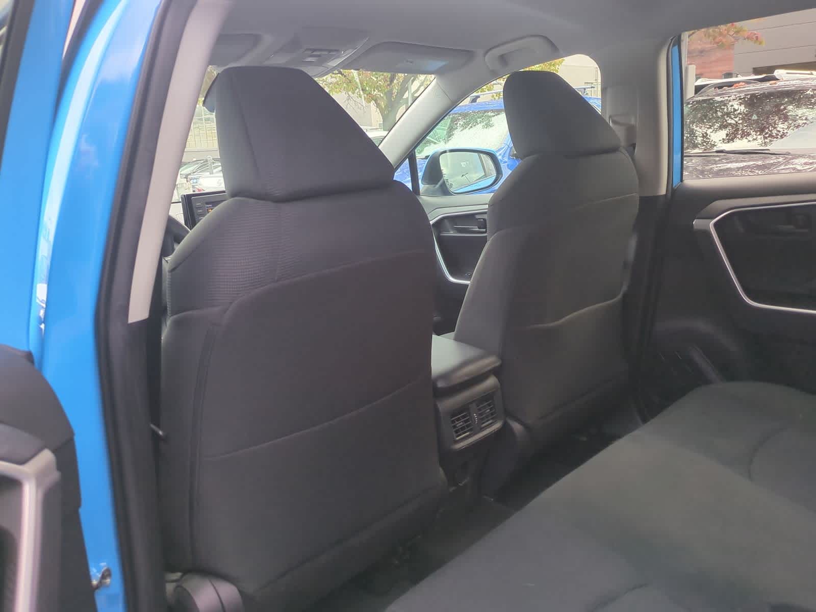 Thumbnail: 2021 Toyota RAV4 - 19