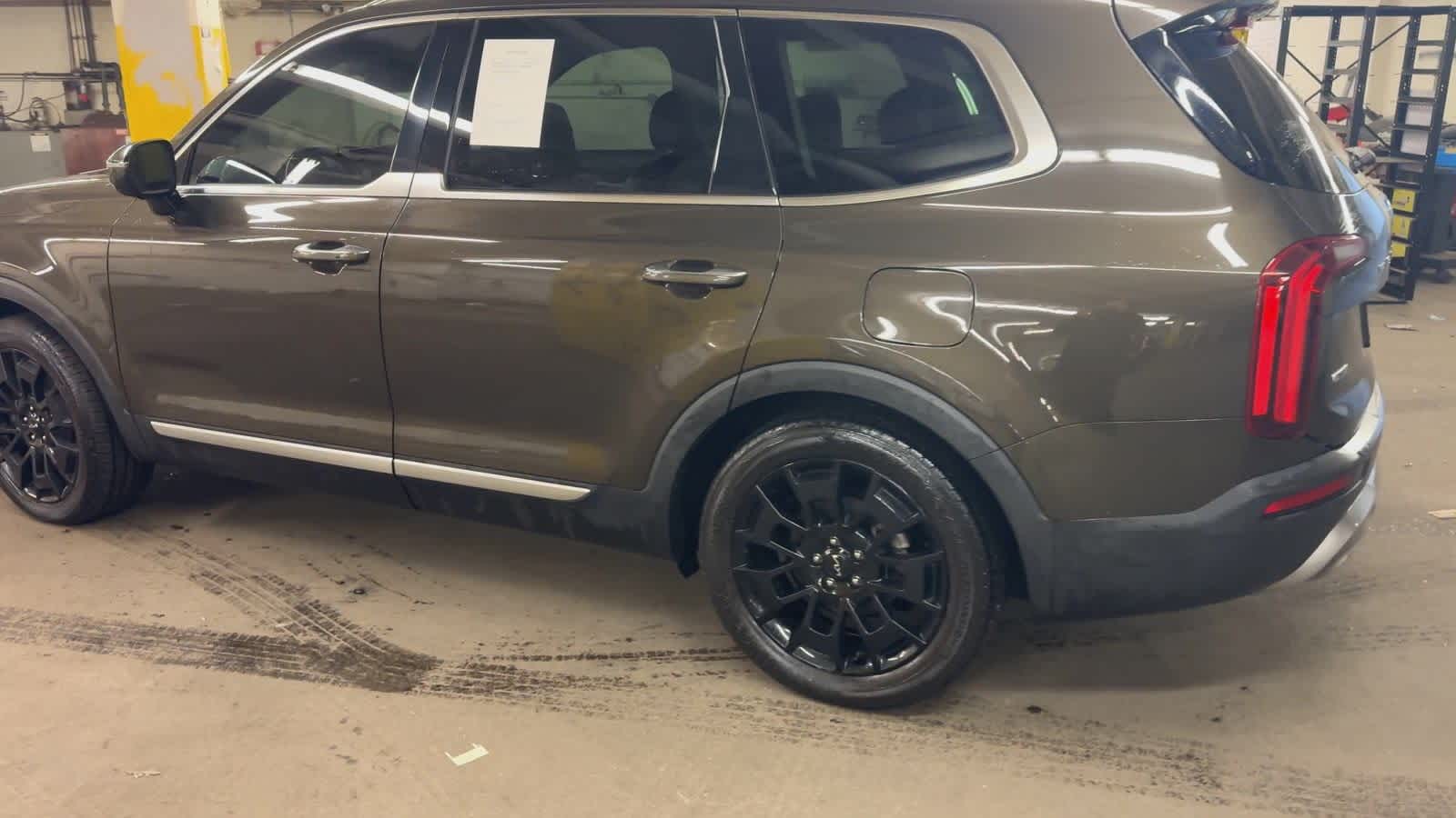 Thumbnail: 2020 Kia Telluride - 6