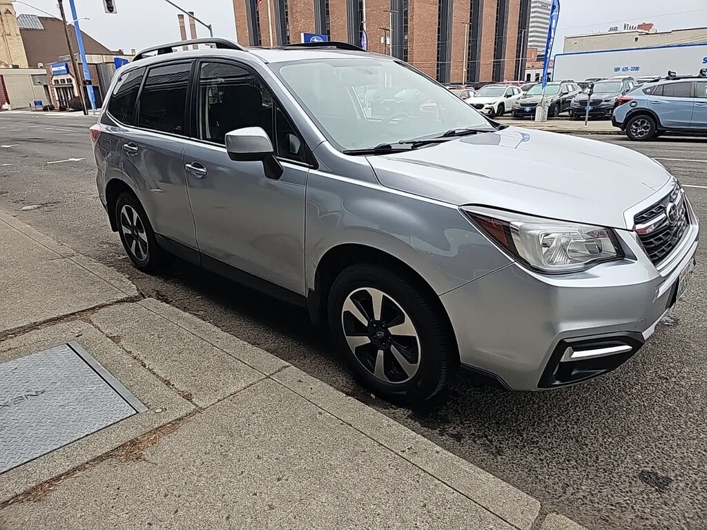 Used 2018 Subaru Forester Premium SUV