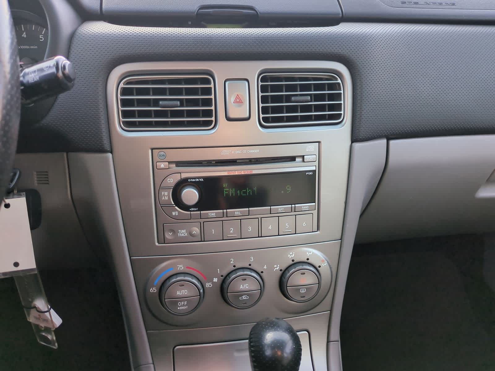 Thumbnail: 2004 Subaru Forester - 26