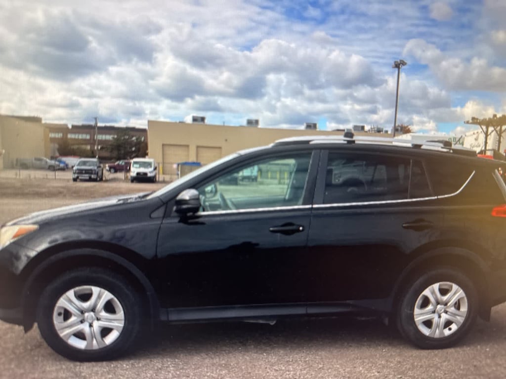 Used 2013 Toyota RAV4 LE SUV