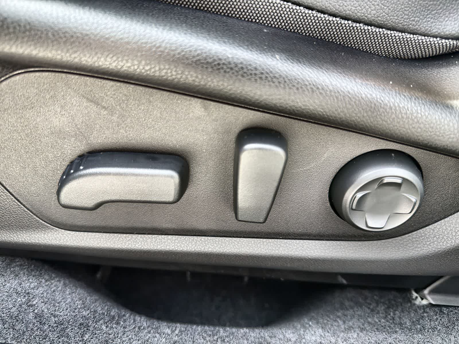 Thumbnail: 2026 Subaru Outback - 18