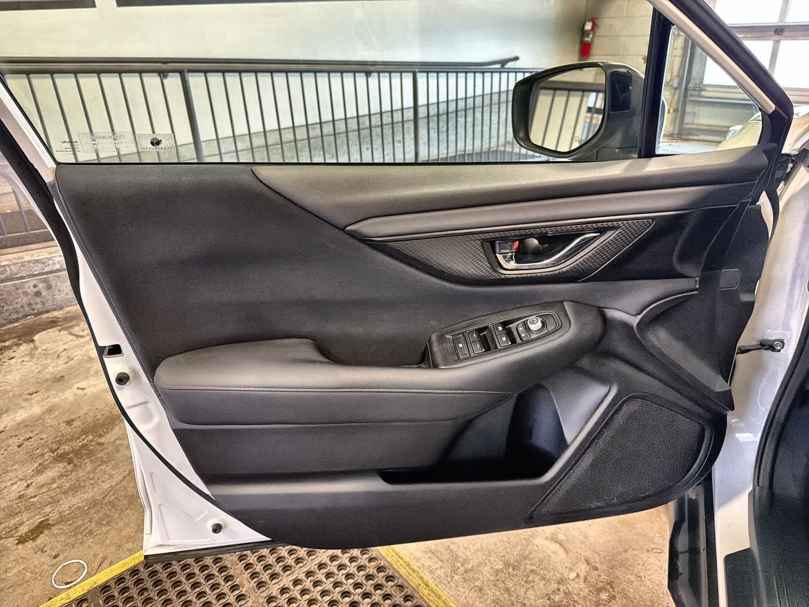 Thumbnail: 2022 Subaru Outback - 10