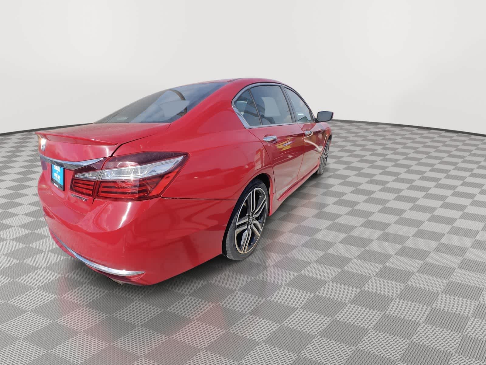 Thumbnail: 2017 Honda Accord - 8