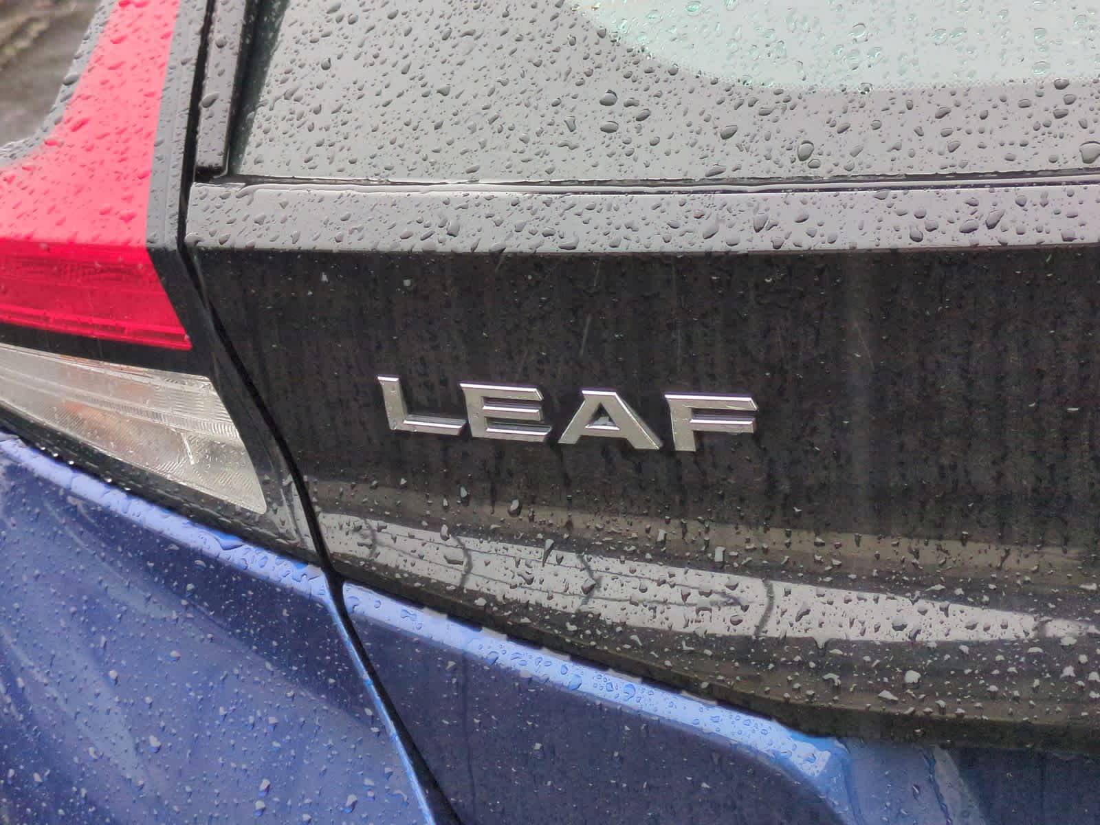 Thumbnail: 2018 Nissan Leaf - 13