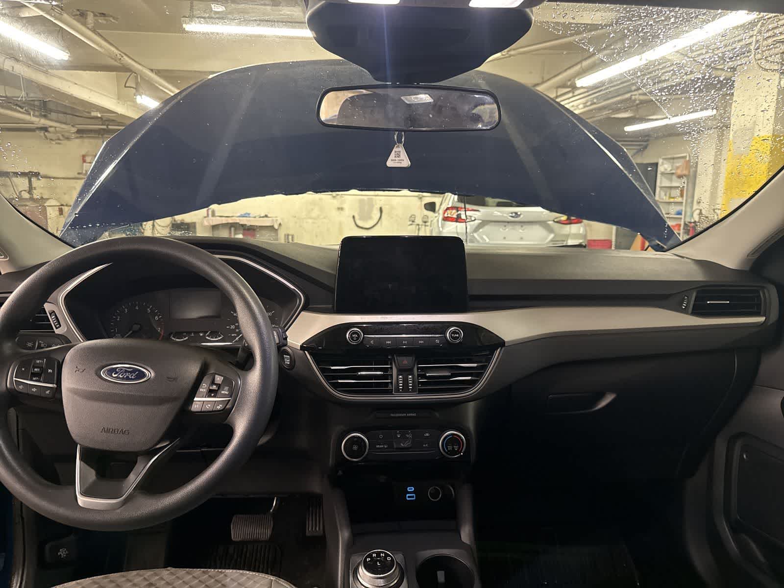 Thumbnail: 2022 Ford Escape - 14