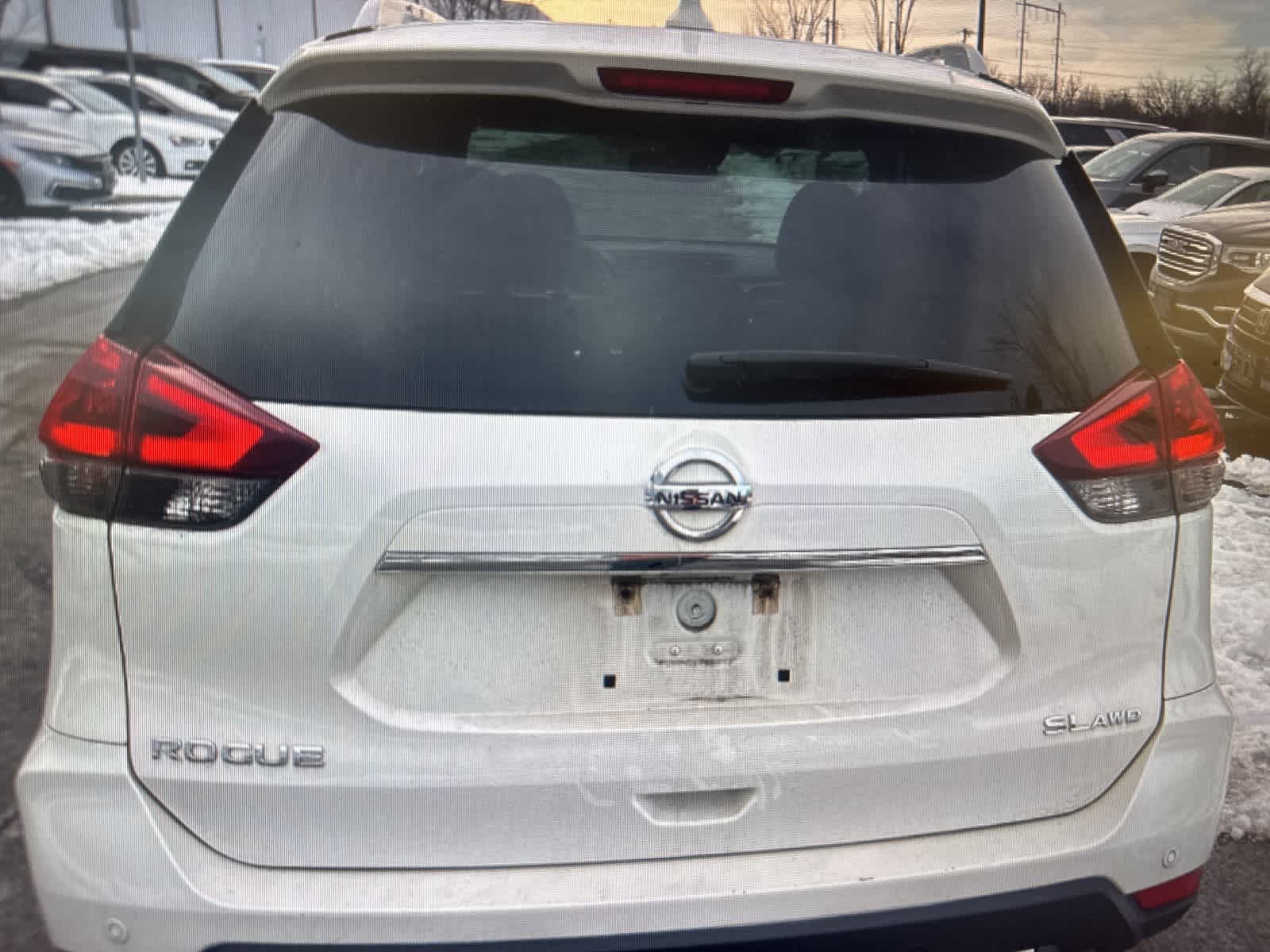 Thumbnail: 2019 Nissan Rogue - 4