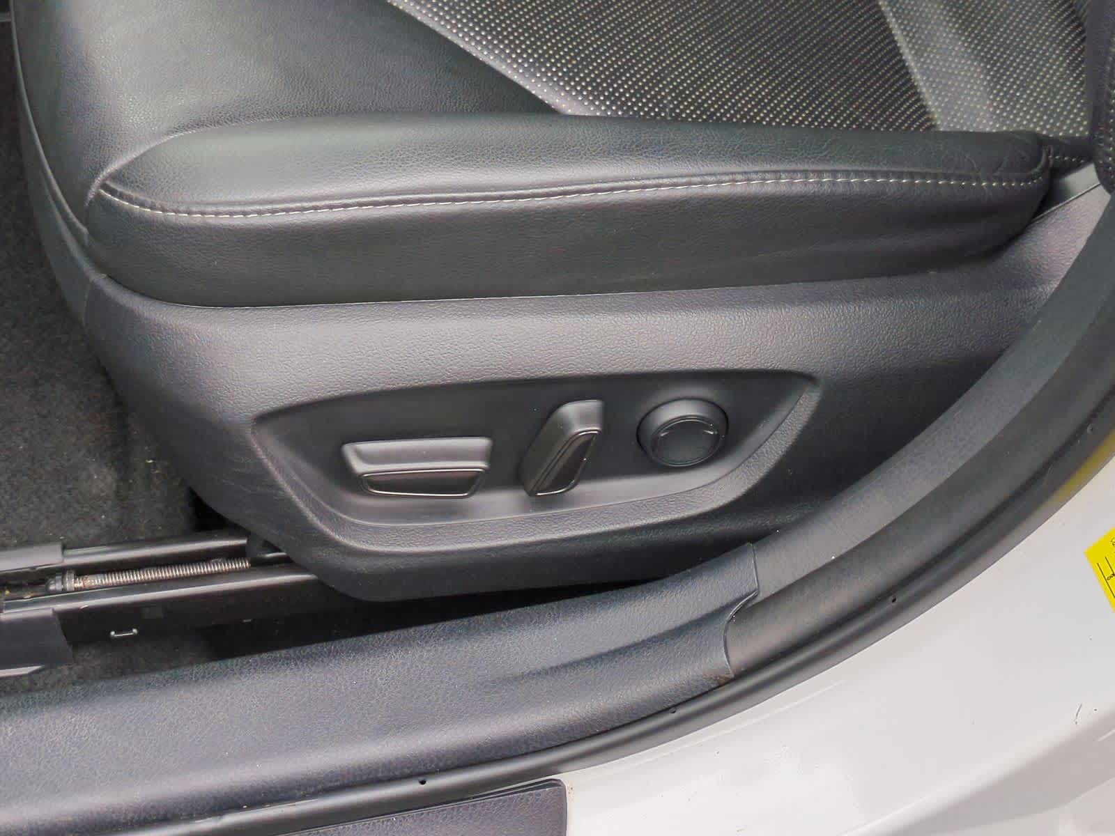 Thumbnail: 2024 Toyota Camry - 18