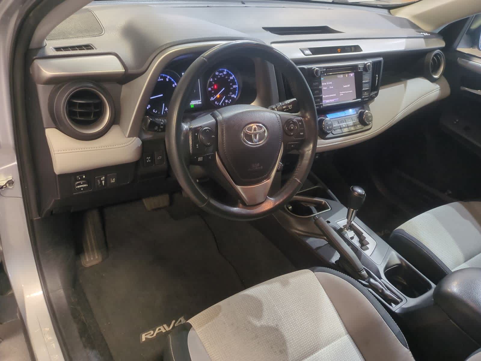 Thumbnail: 2017 Toyota RAV4 - 10