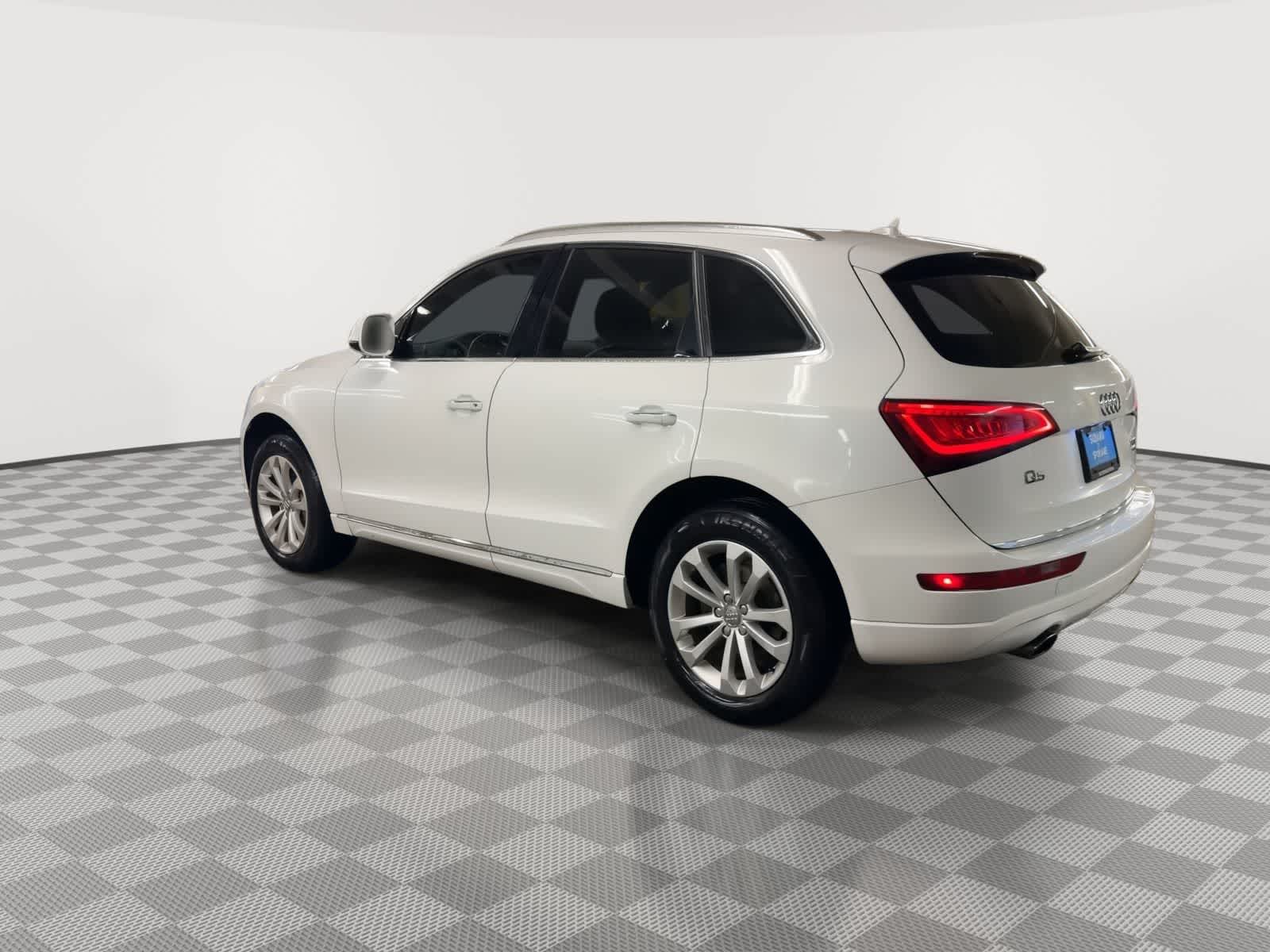 Thumbnail: 2015 Audi Q5 - 6
