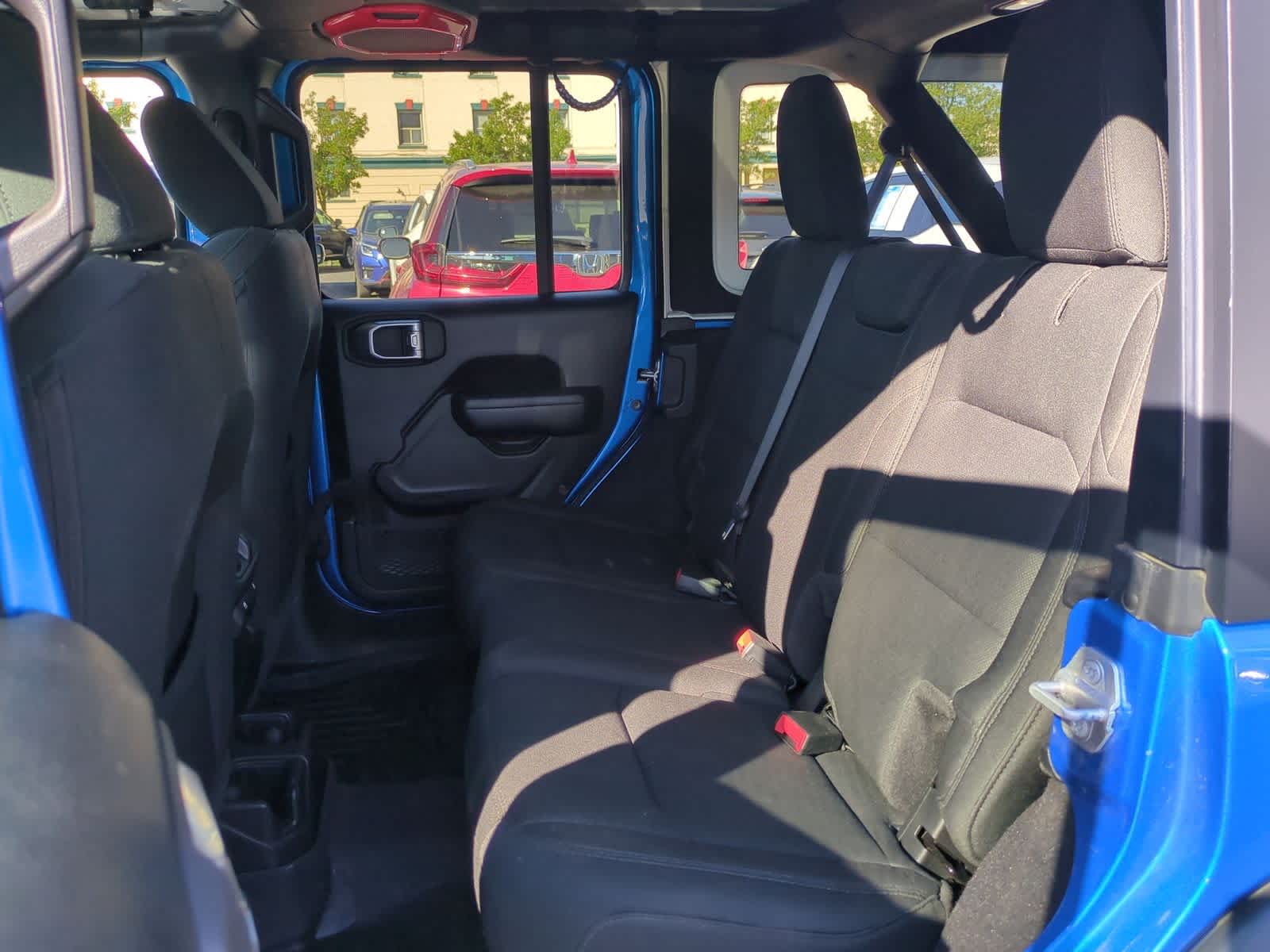 Thumbnail: 2022 Jeep Wrangler - 20