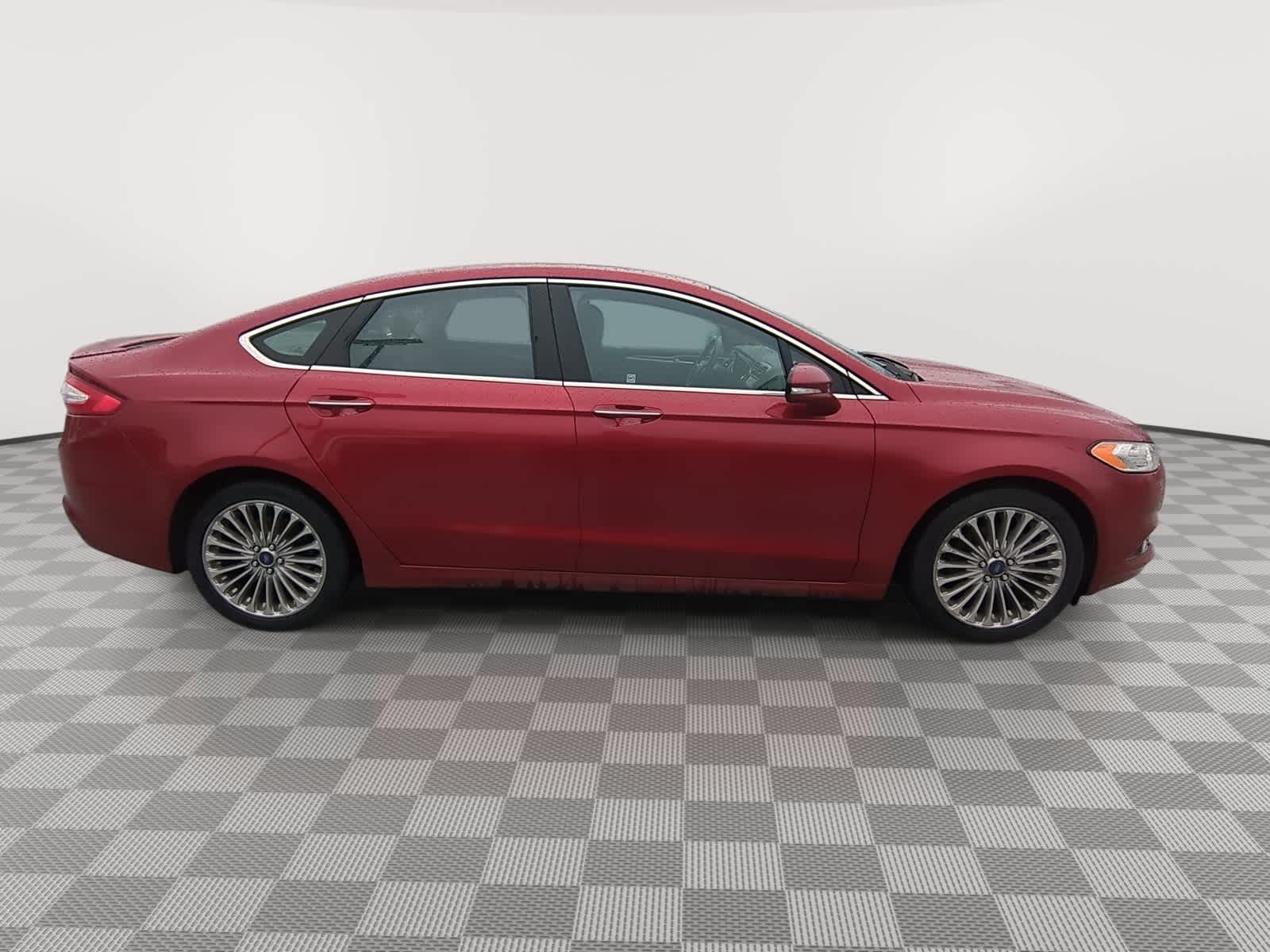 Thumbnail: 2015 Ford Fusion - 9