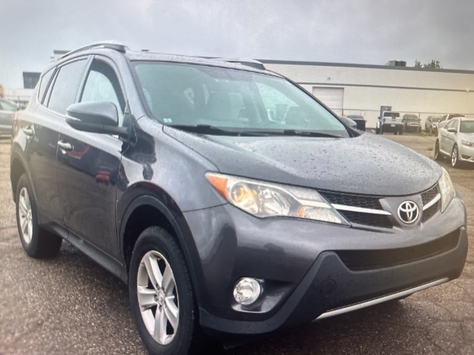 2014 Toyota RAV4 XLE 7