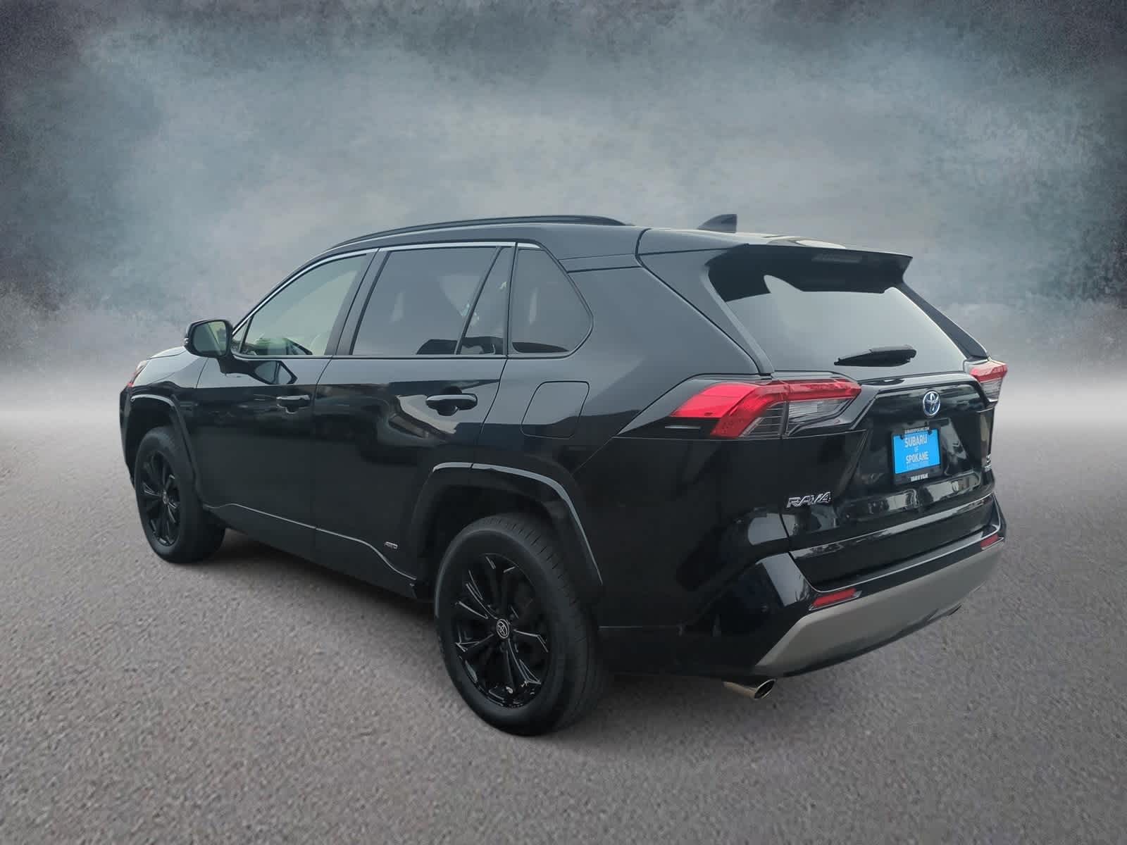 Thumbnail: 2022 Toyota RAV4 - 6