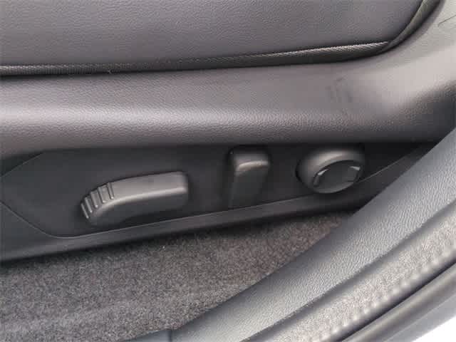 Thumbnail: 2025 Subaru Crosstrek - 19