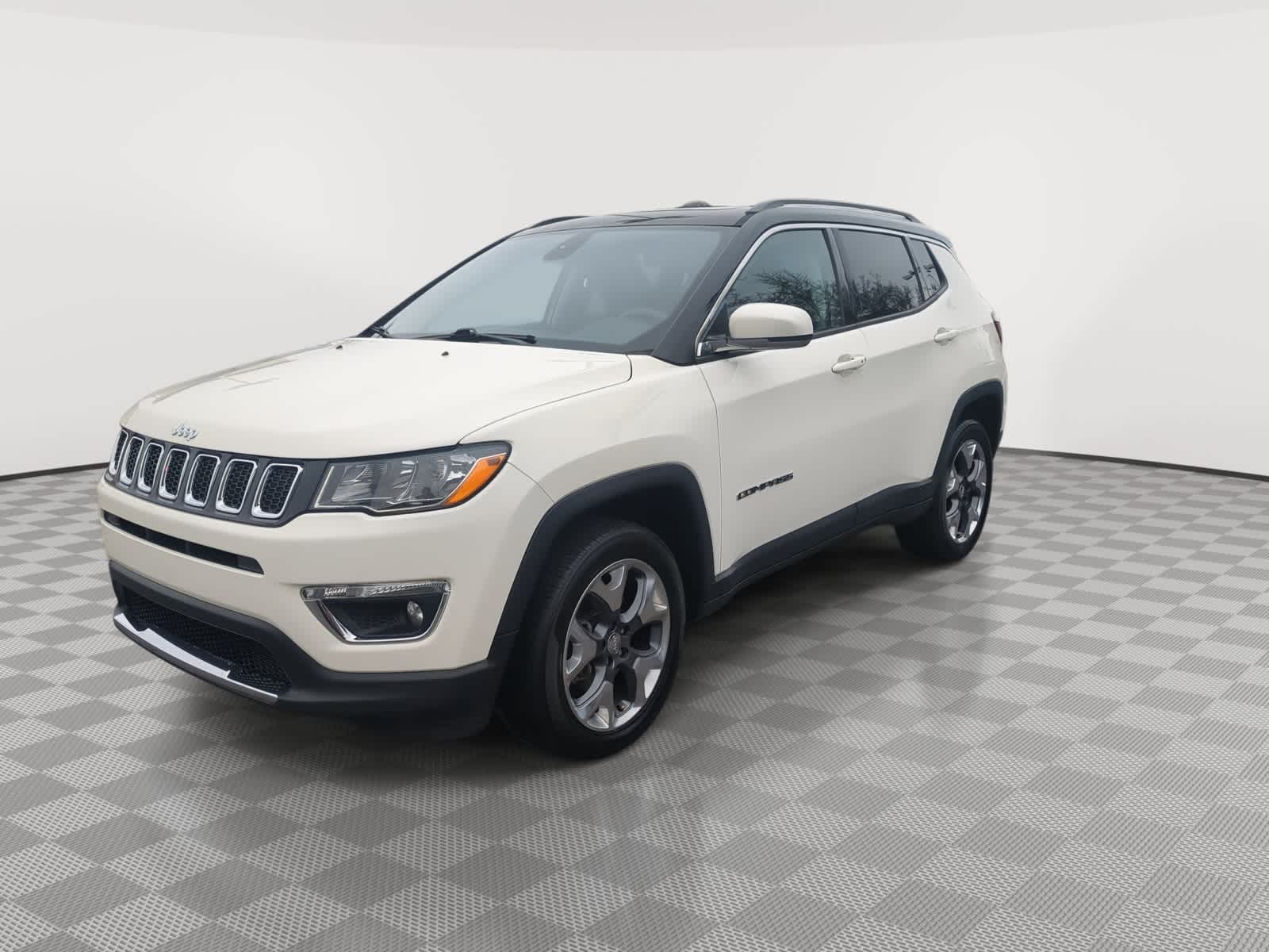 Thumbnail: 2018 Jeep Compass - 4
