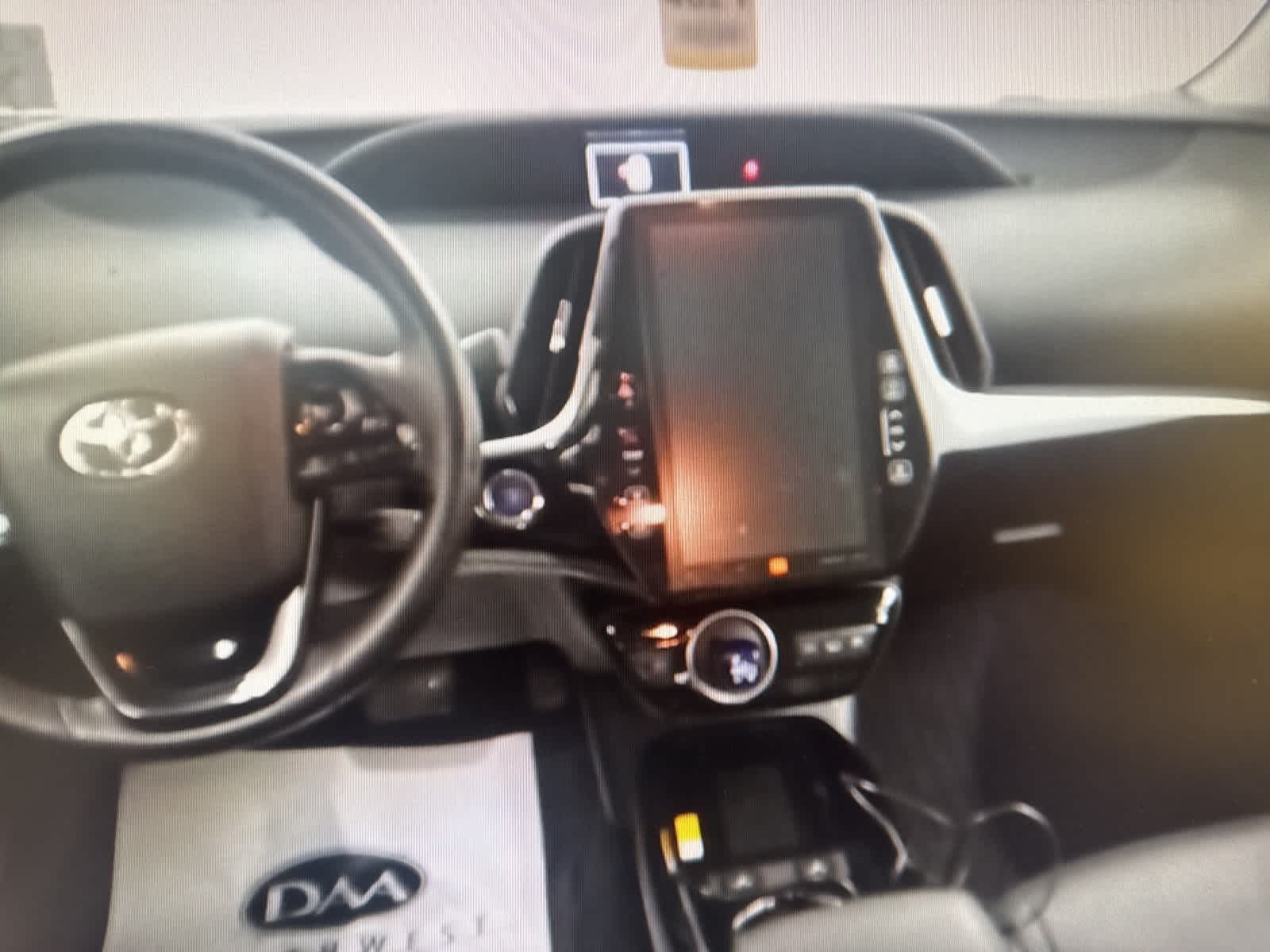 Thumbnail: 2020 Toyota Prius Prime - 6
