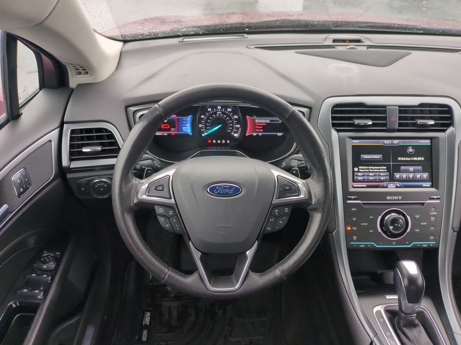 Thumbnail: 2015 Ford Fusion - 24
