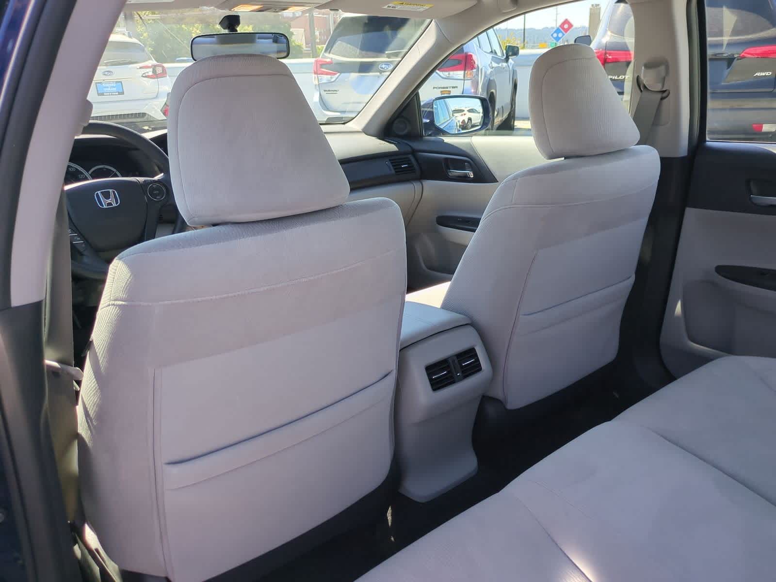 Thumbnail: 2015 Honda Accord - 18