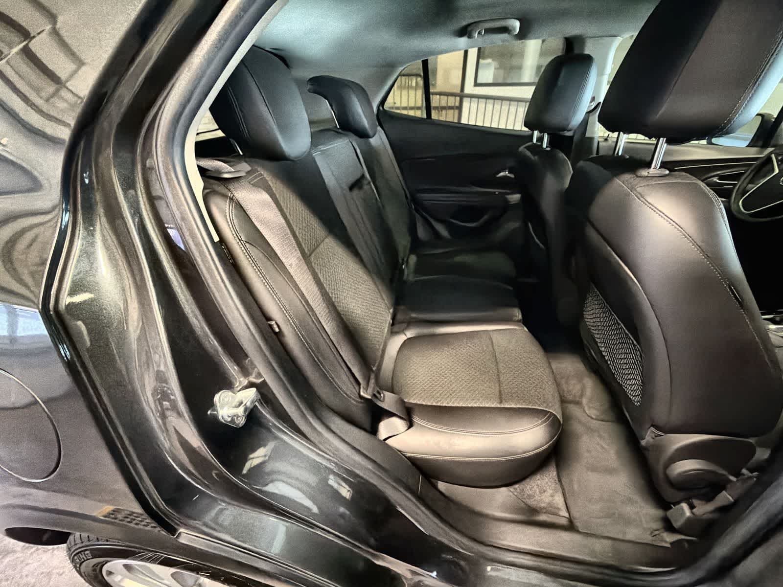 Thumbnail: 2017 Buick Encore - 20