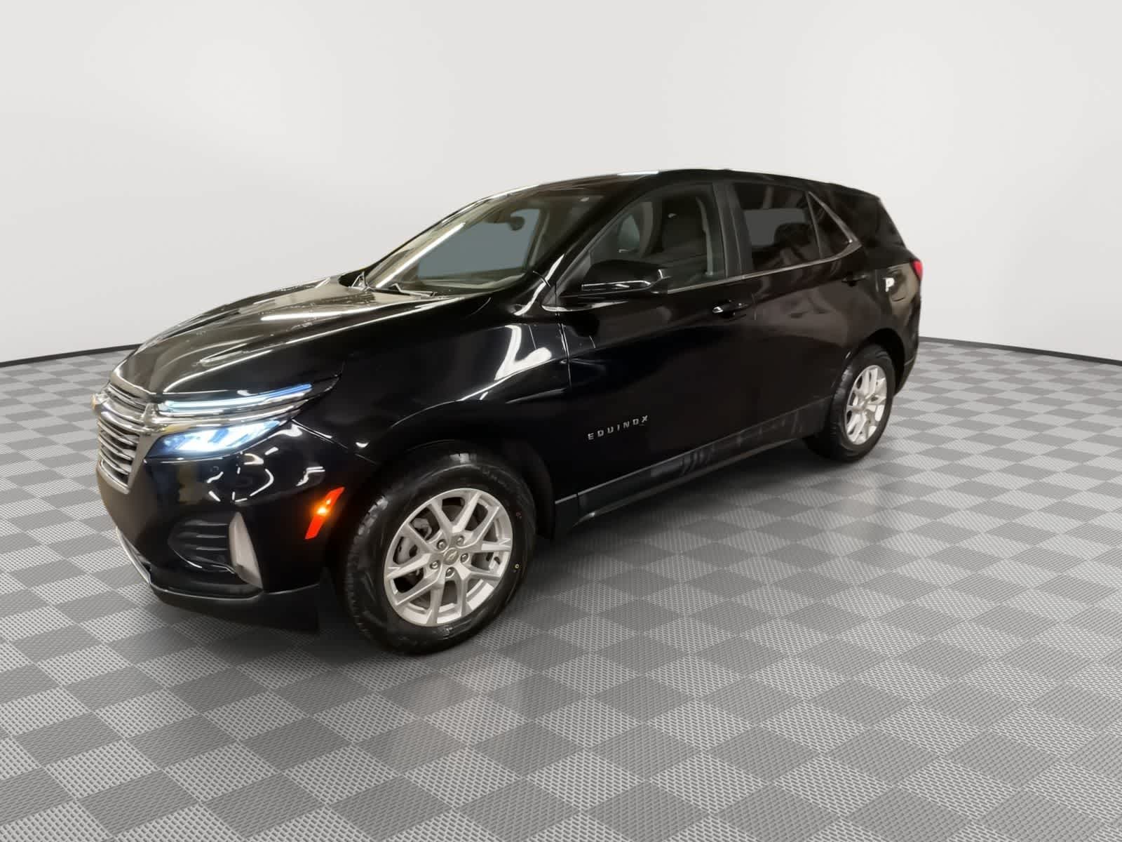 Thumbnail: 2024 Chevrolet Equinox - 4