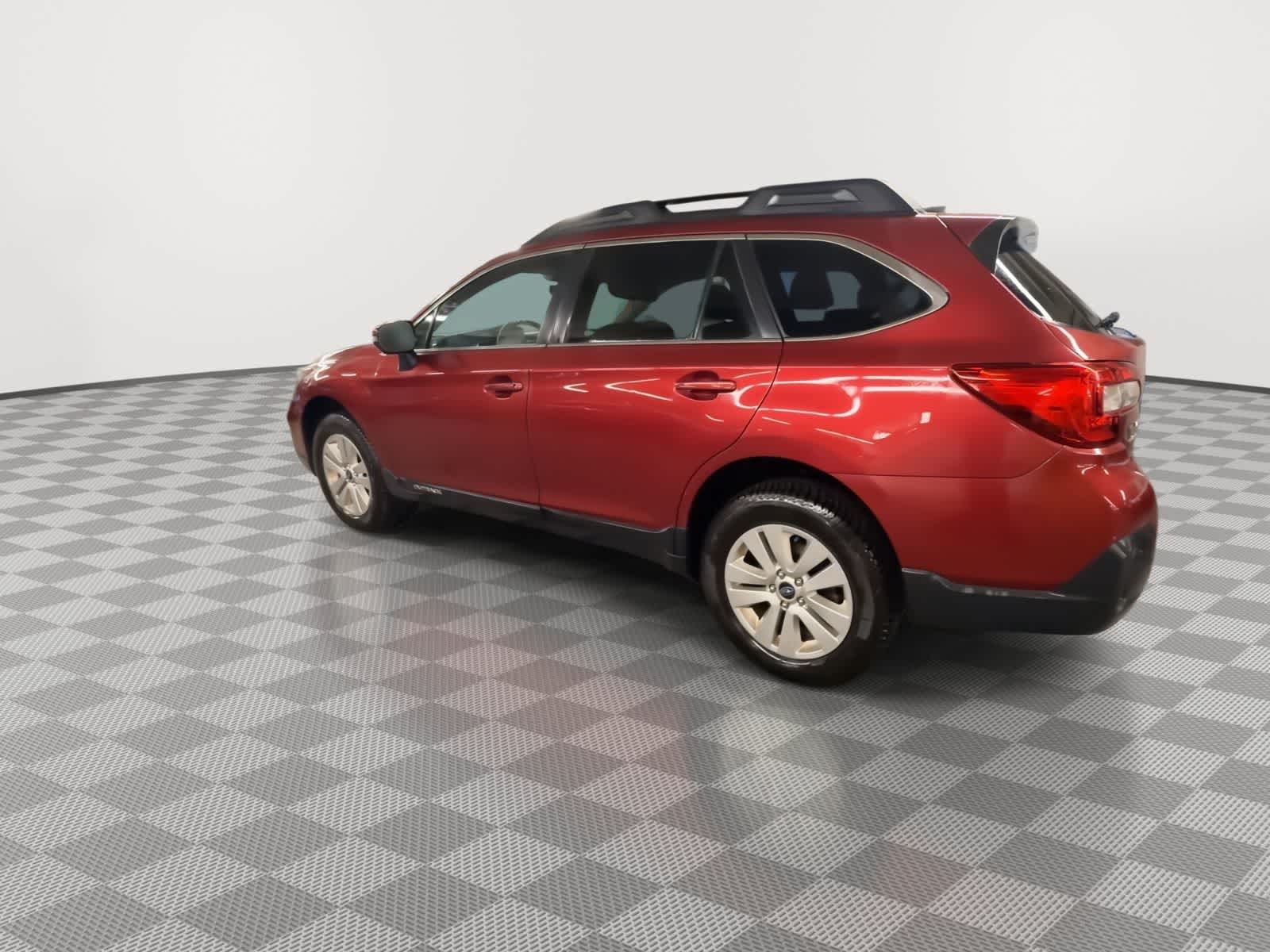 Thumbnail: 2018 Subaru Outback - 6