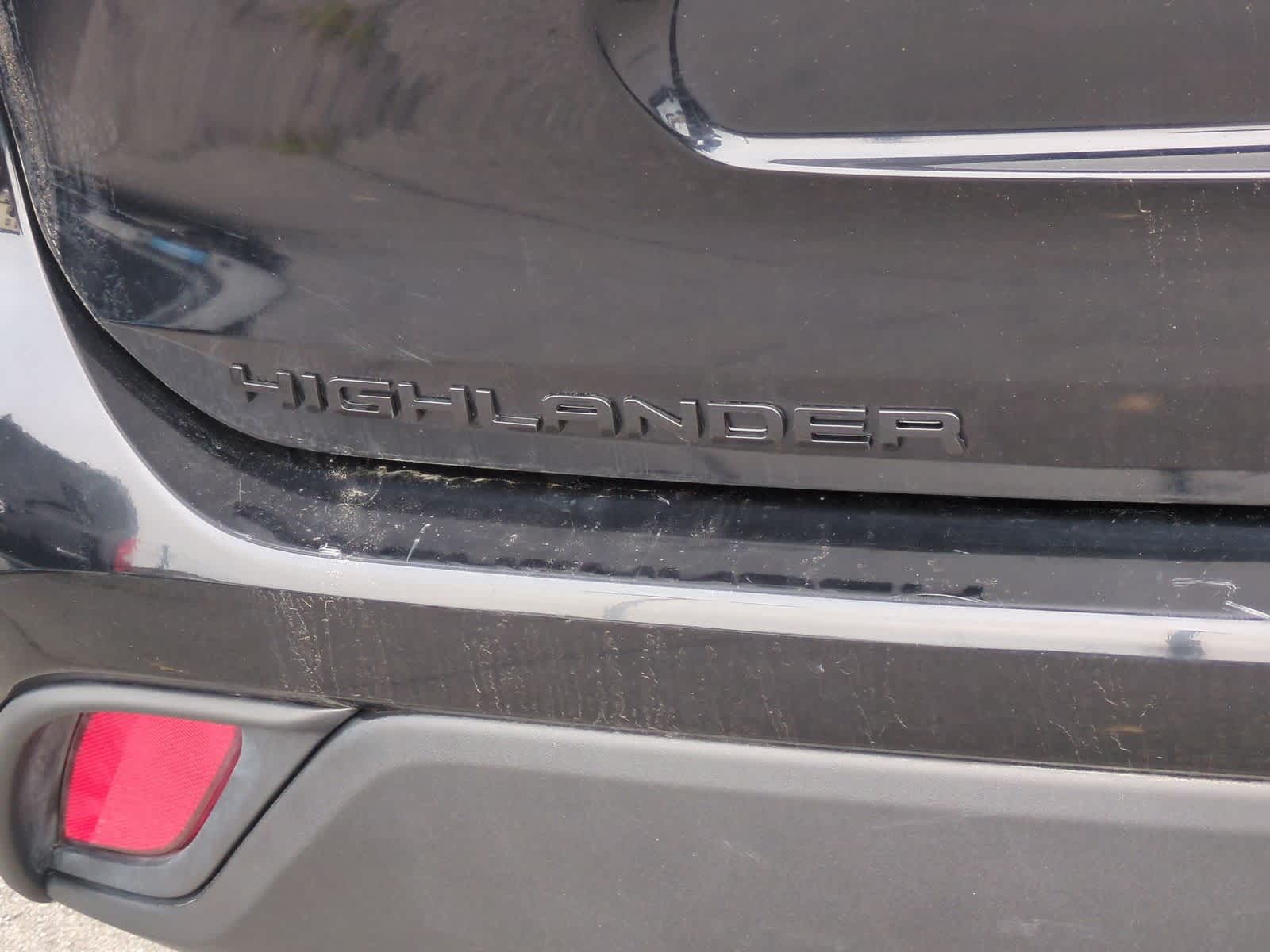 Thumbnail: 2024 Toyota Highlander - 13