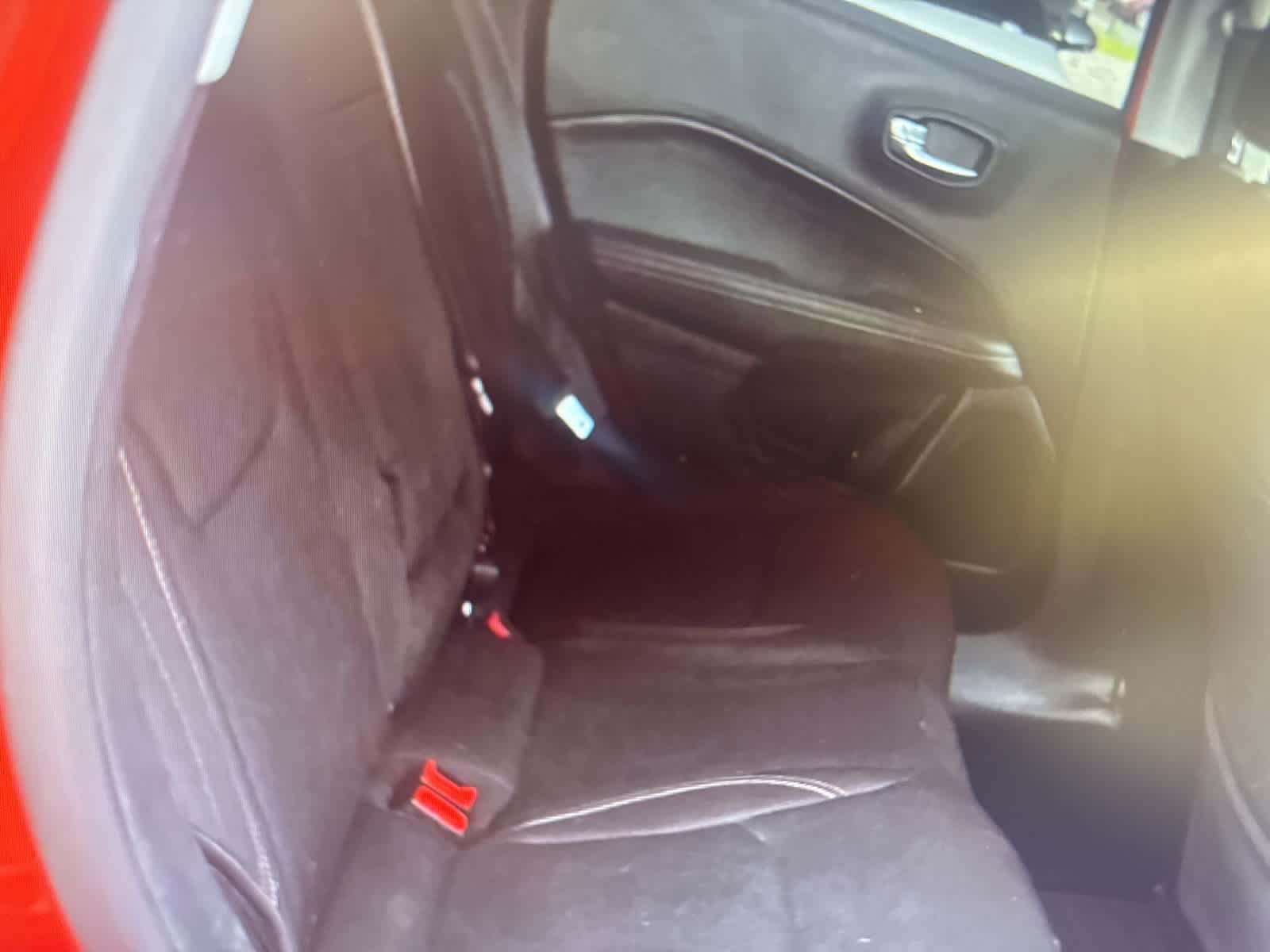 Thumbnail: 2018 Jeep Compass - 13