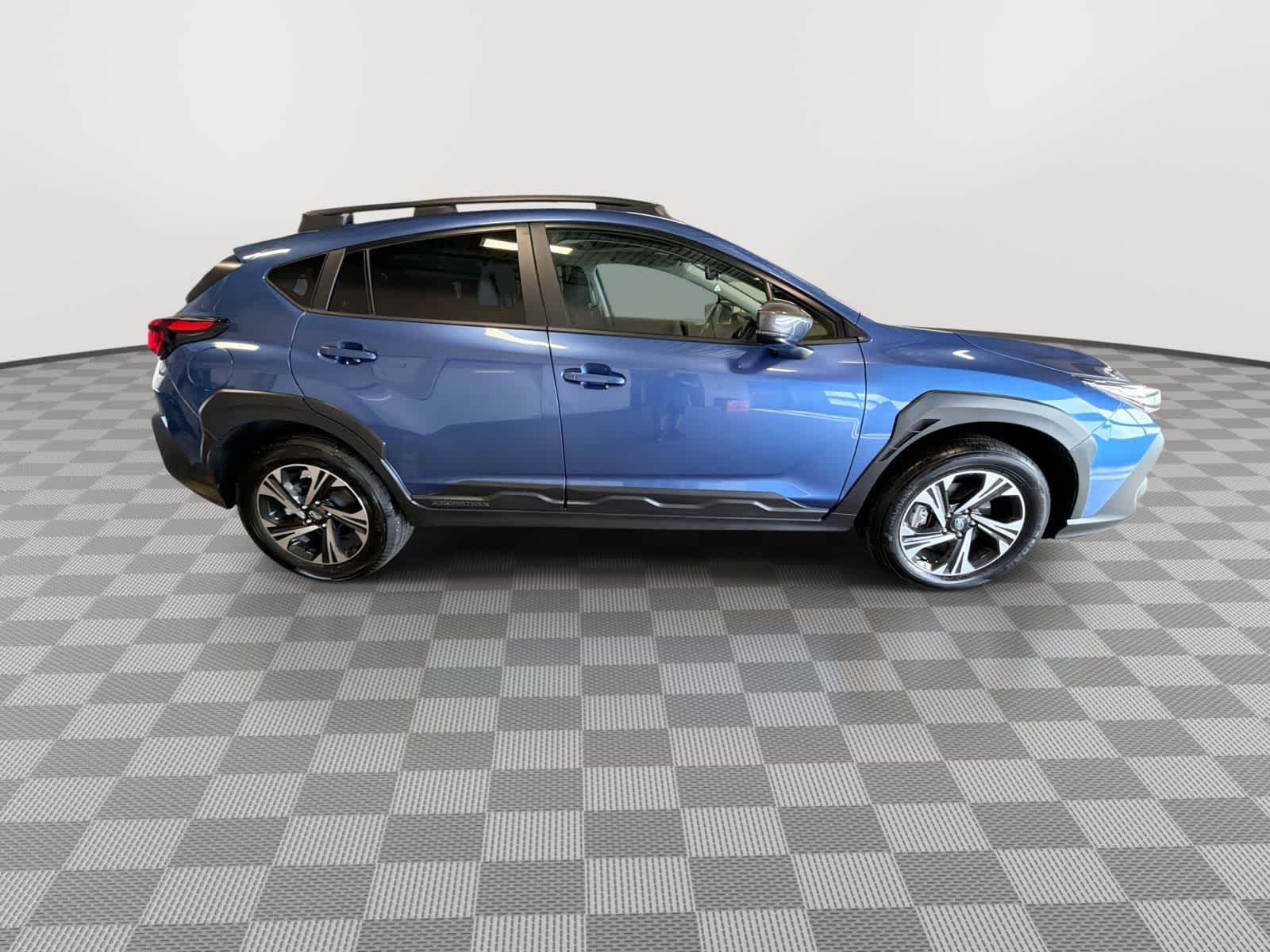 Thumbnail: 2025 Subaru Crosstrek - 10