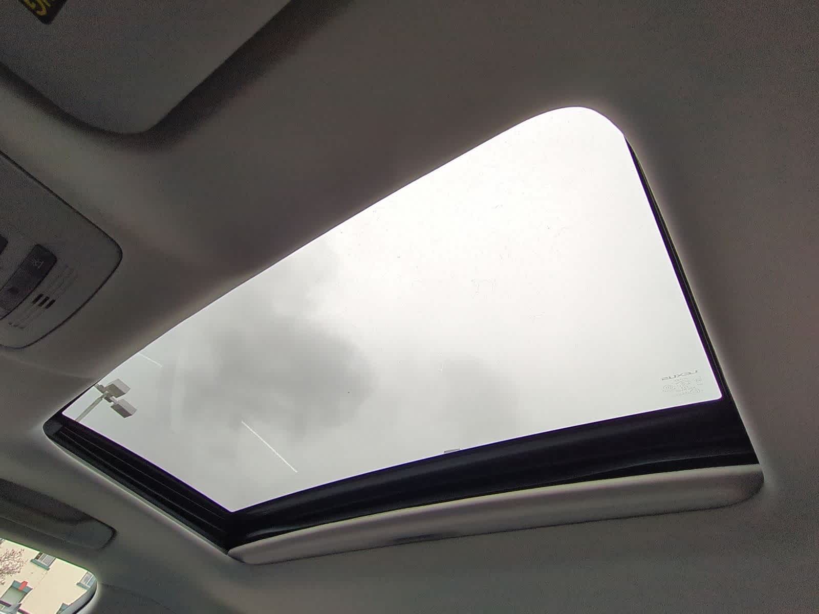 Thumbnail: 2011 Lexus ES - 20