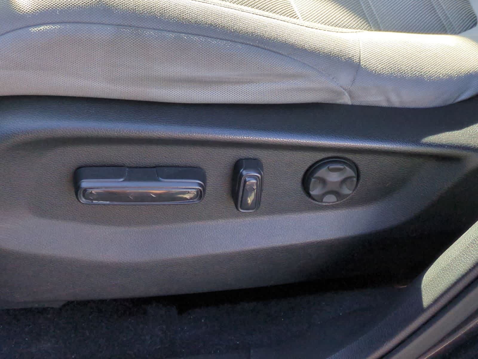 Thumbnail: 2018 Honda CR-V - 18