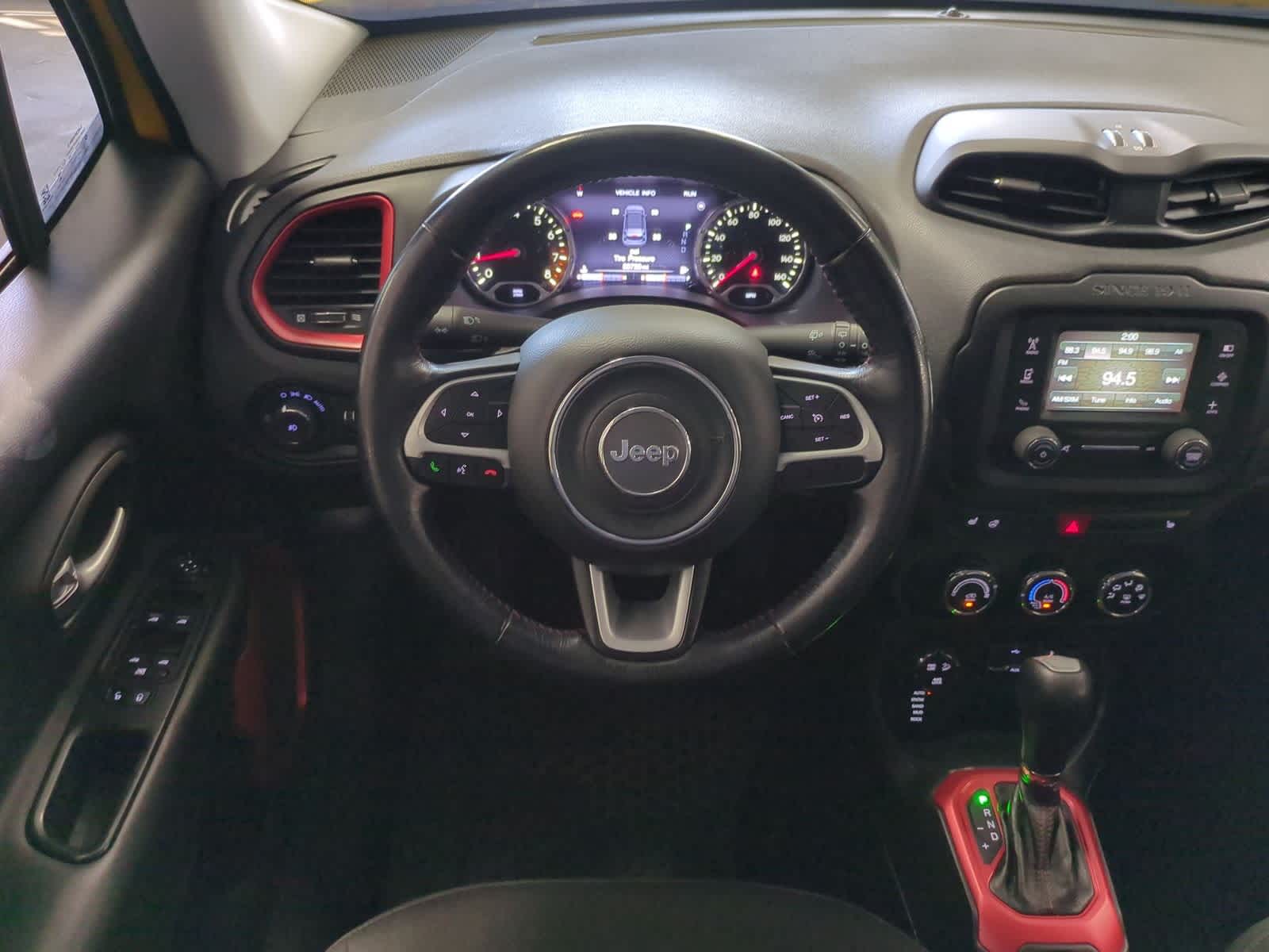 Thumbnail: 2017 Jeep Renegade - 22