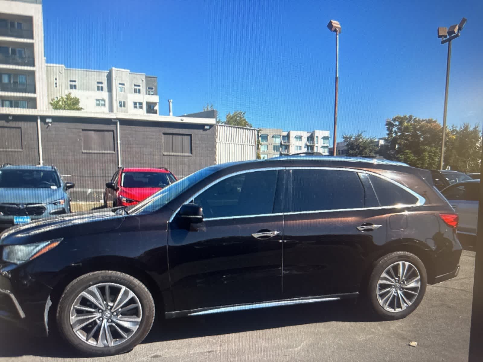Thumbnail: 2017 Acura MDX - 2