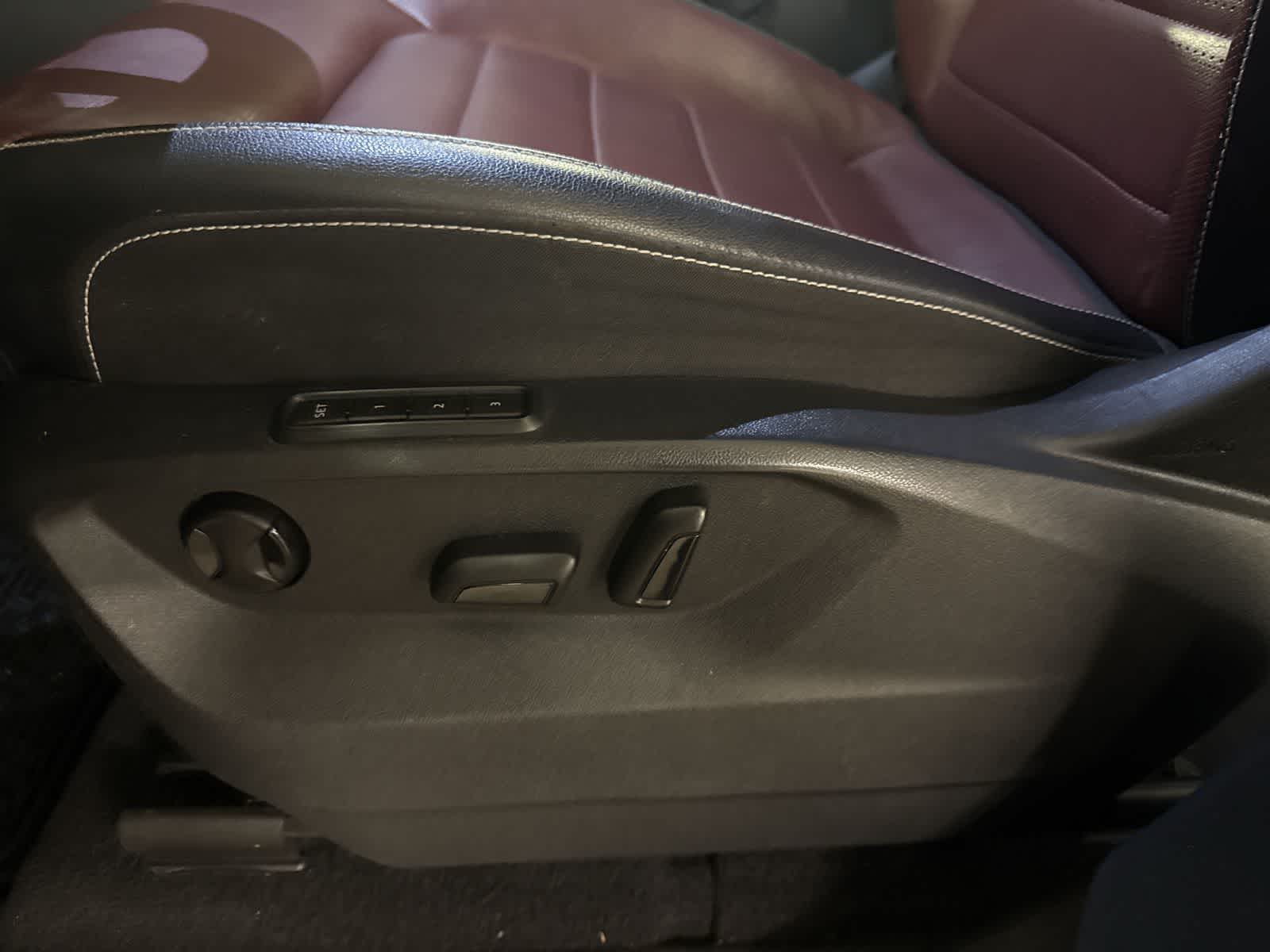 Thumbnail: 2020 Volkswagen Atlas - 16