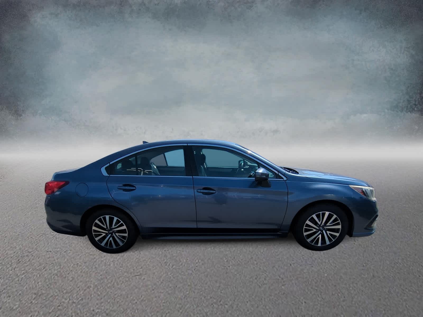 Thumbnail: 2018 Subaru Legacy - 9