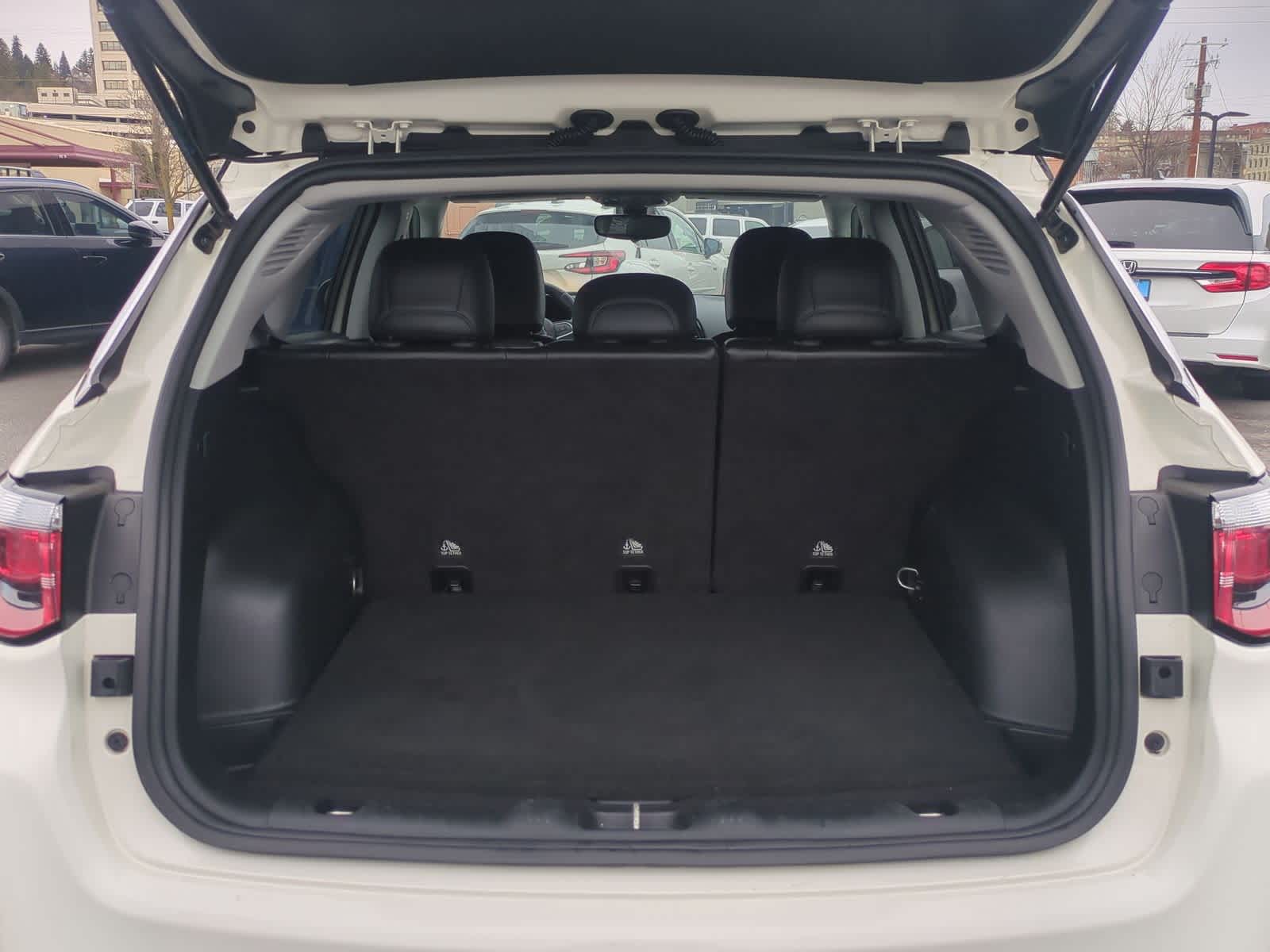 Thumbnail: 2018 Jeep Compass - 35