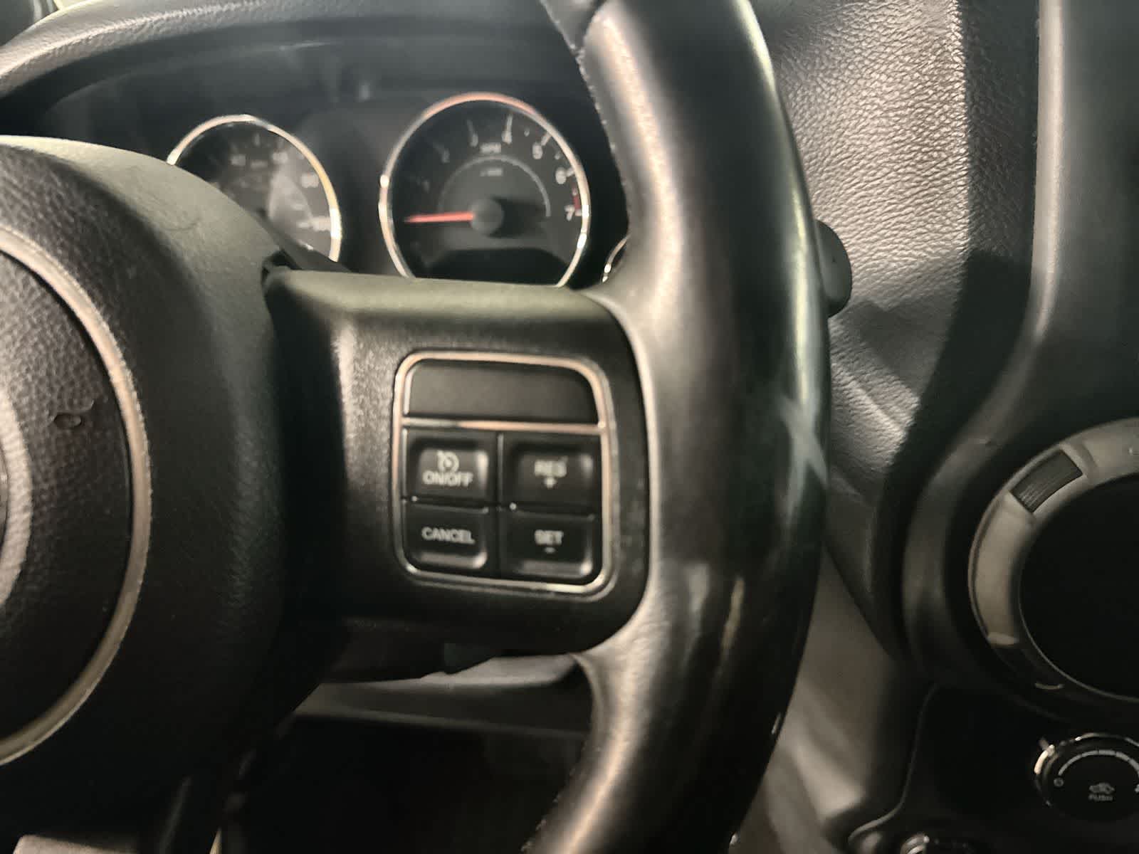 Thumbnail: 2013 Jeep Wrangler - 25