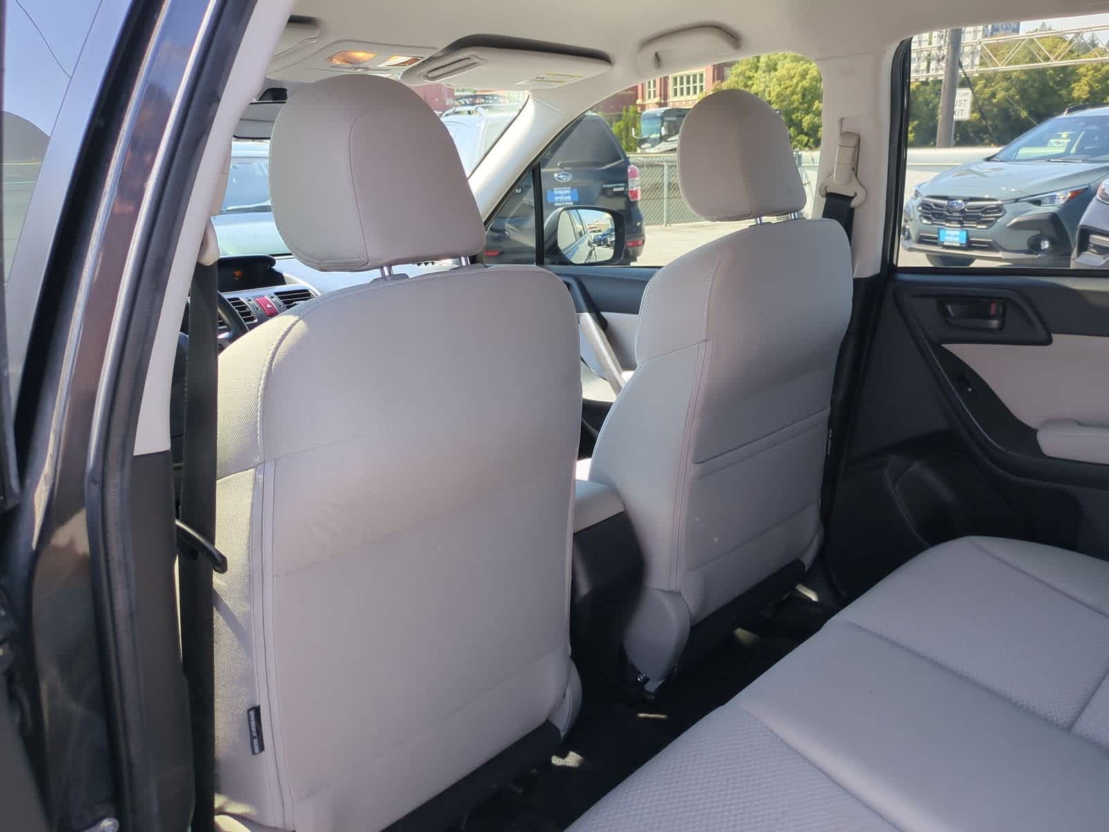 Thumbnail: 2015 Subaru Forester - 19