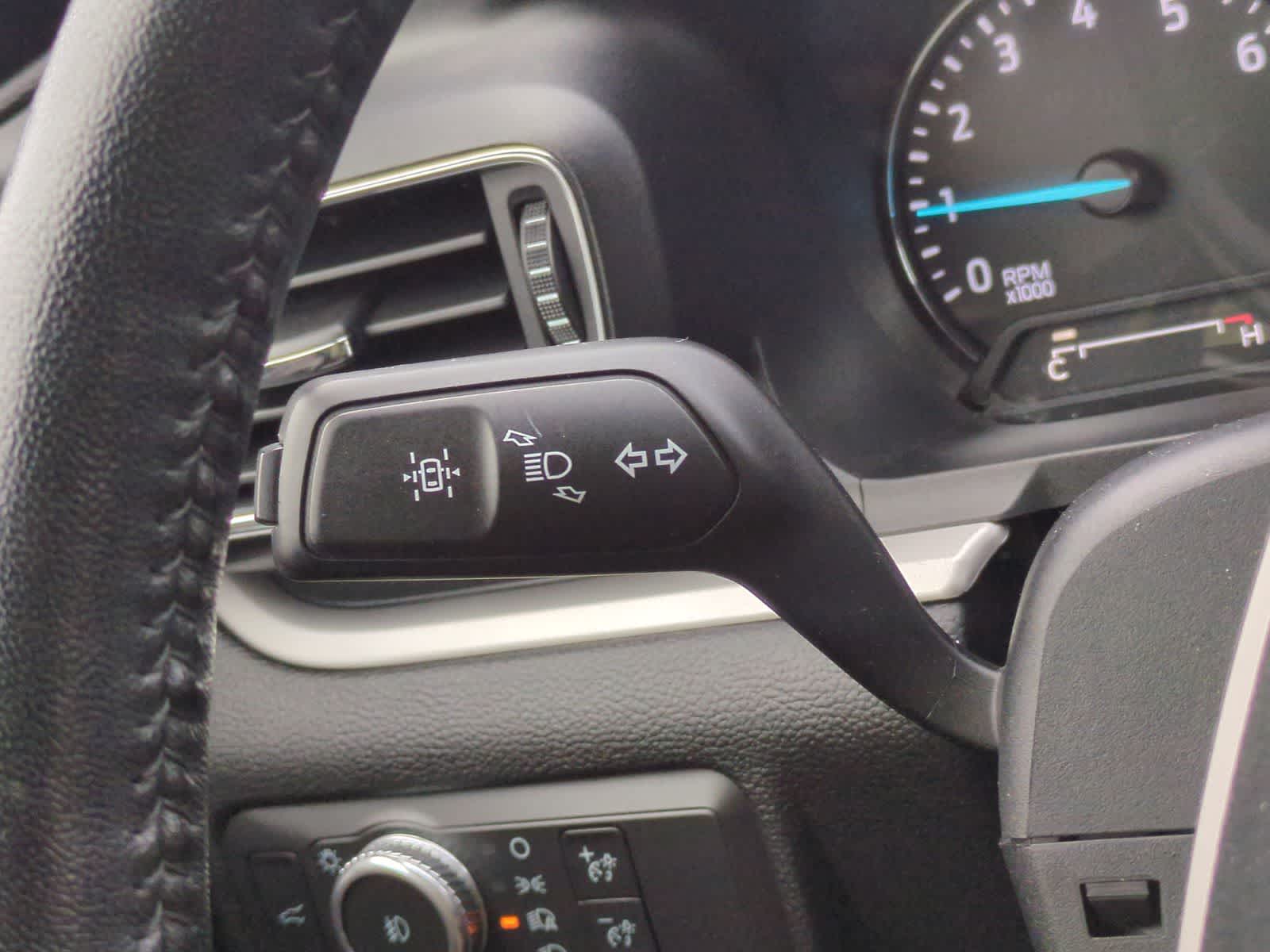 Thumbnail: 2021 Ford Explorer - 28