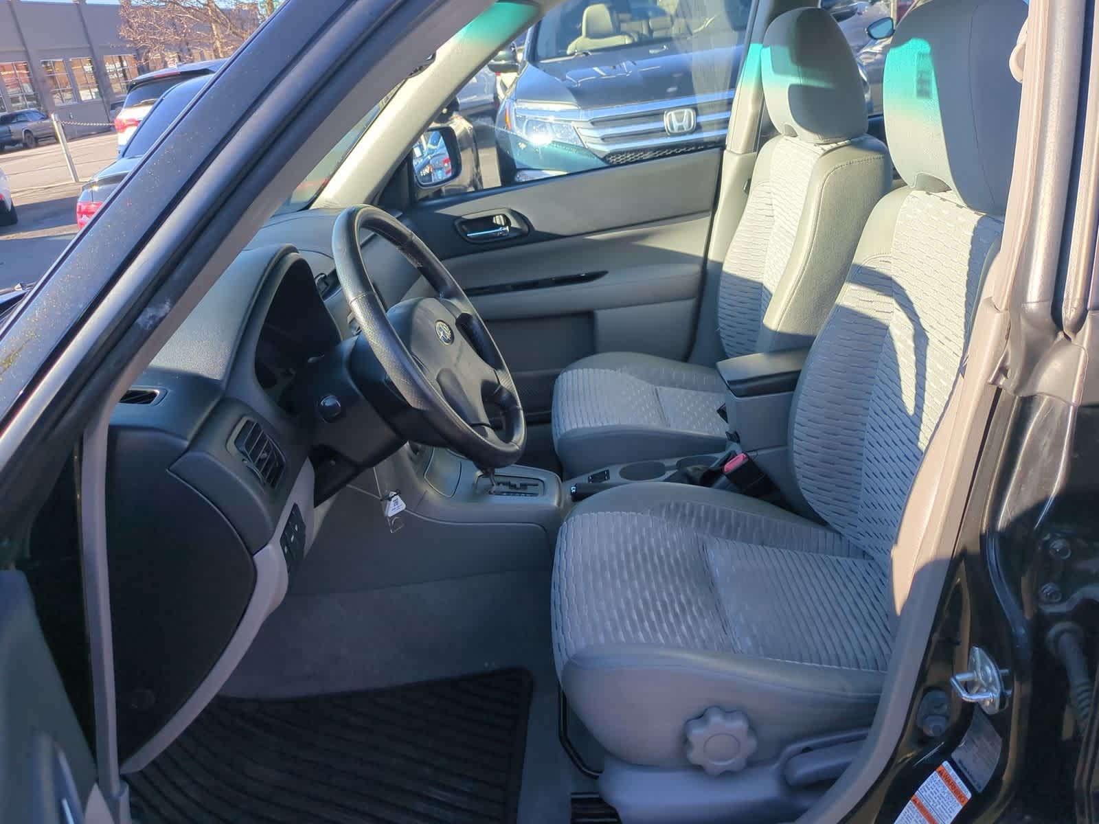 Thumbnail: 2004 Subaru Forester - 17