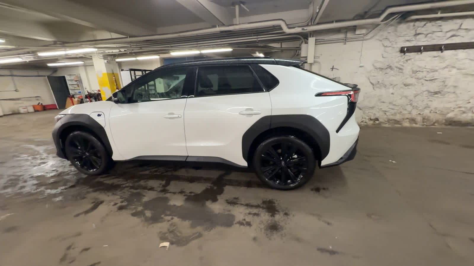 Thumbnail: 2025 Subaru Solterra - 6