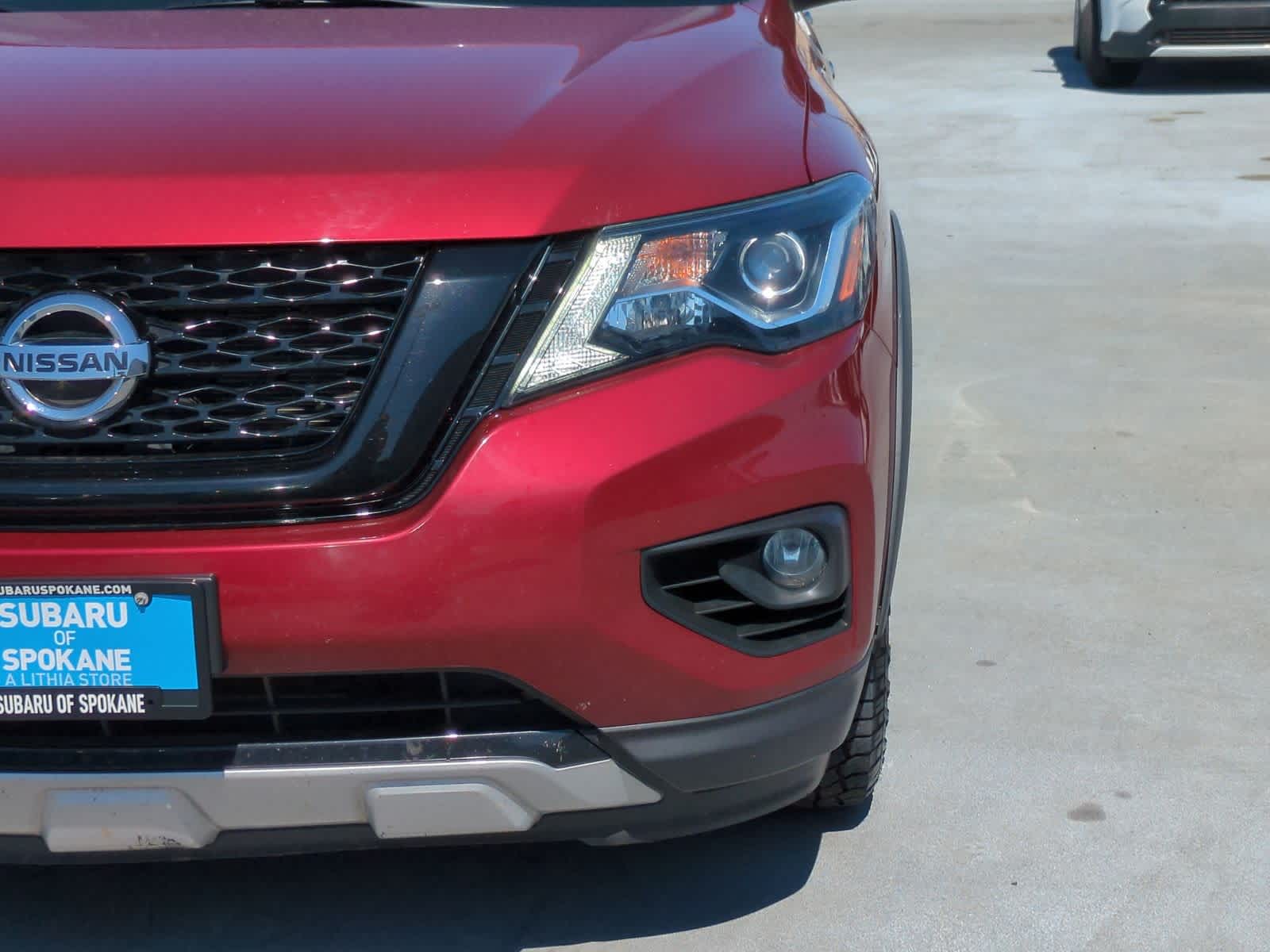 Thumbnail: 2020 Nissan Pathfinder - 11