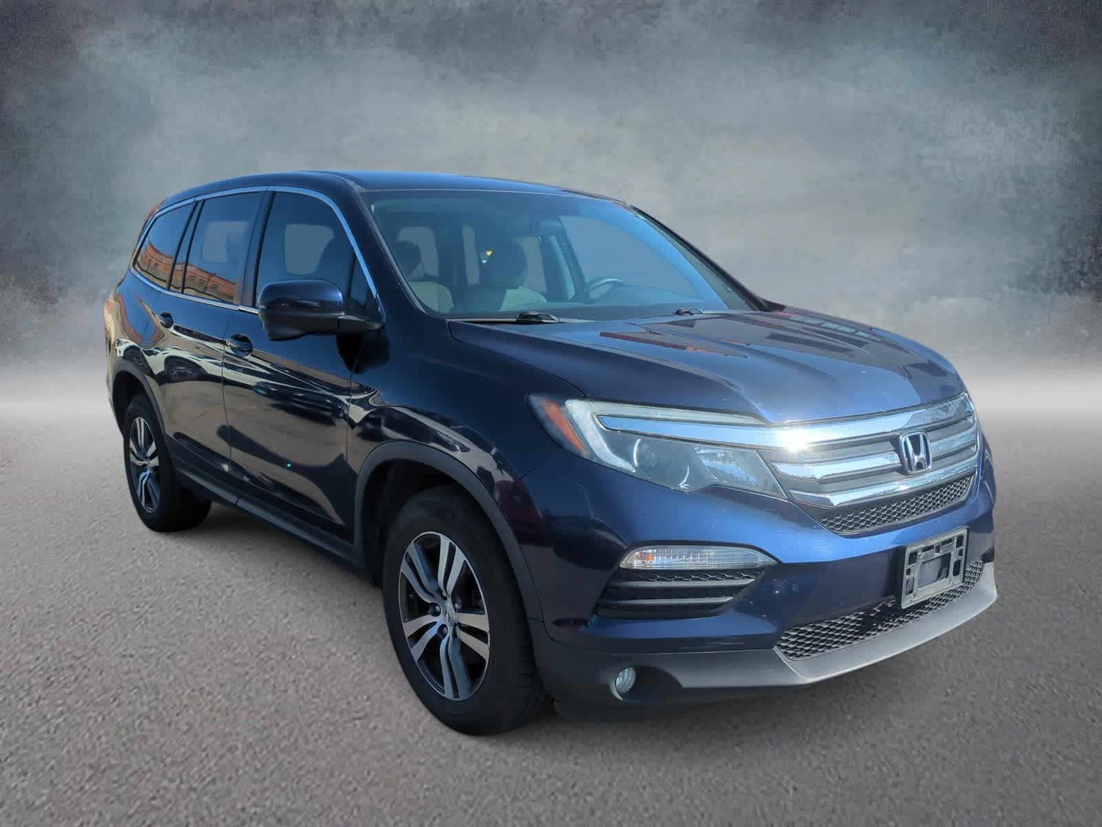 Thumbnail: 2018 Honda Pilot - 2