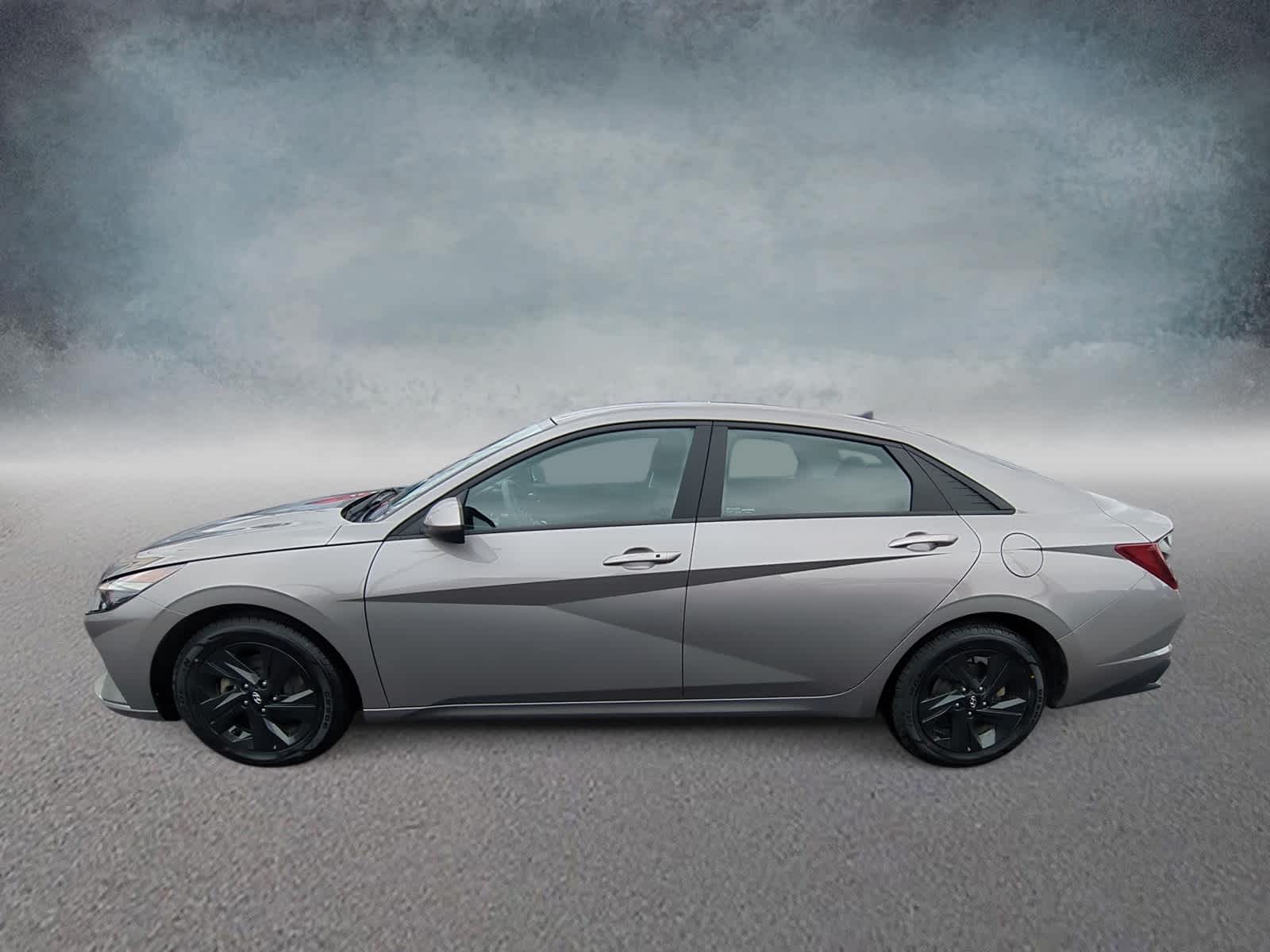 Thumbnail: 2023 Hyundai Elantra - 5