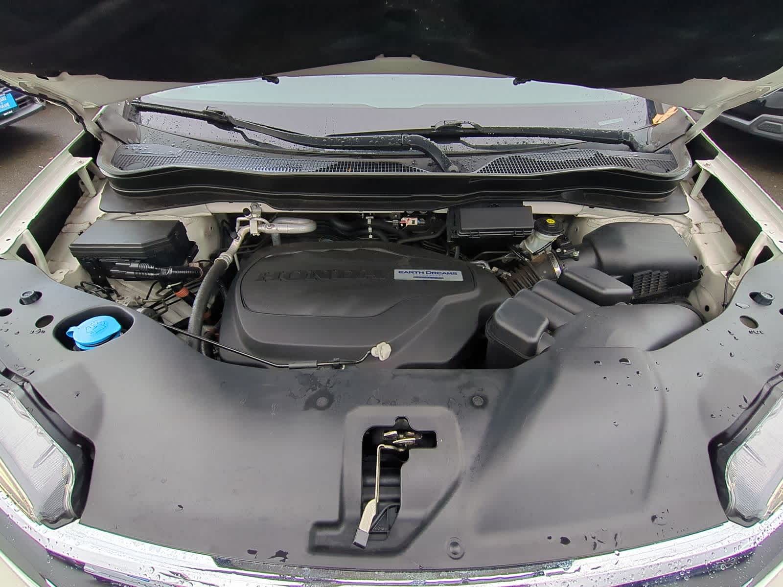 Thumbnail: 2017 Honda Pilot - 15