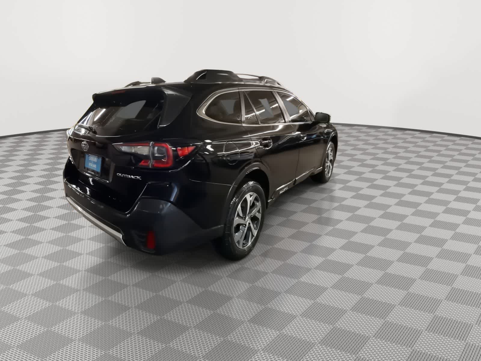 Thumbnail: 2022 Subaru Outback - 8
