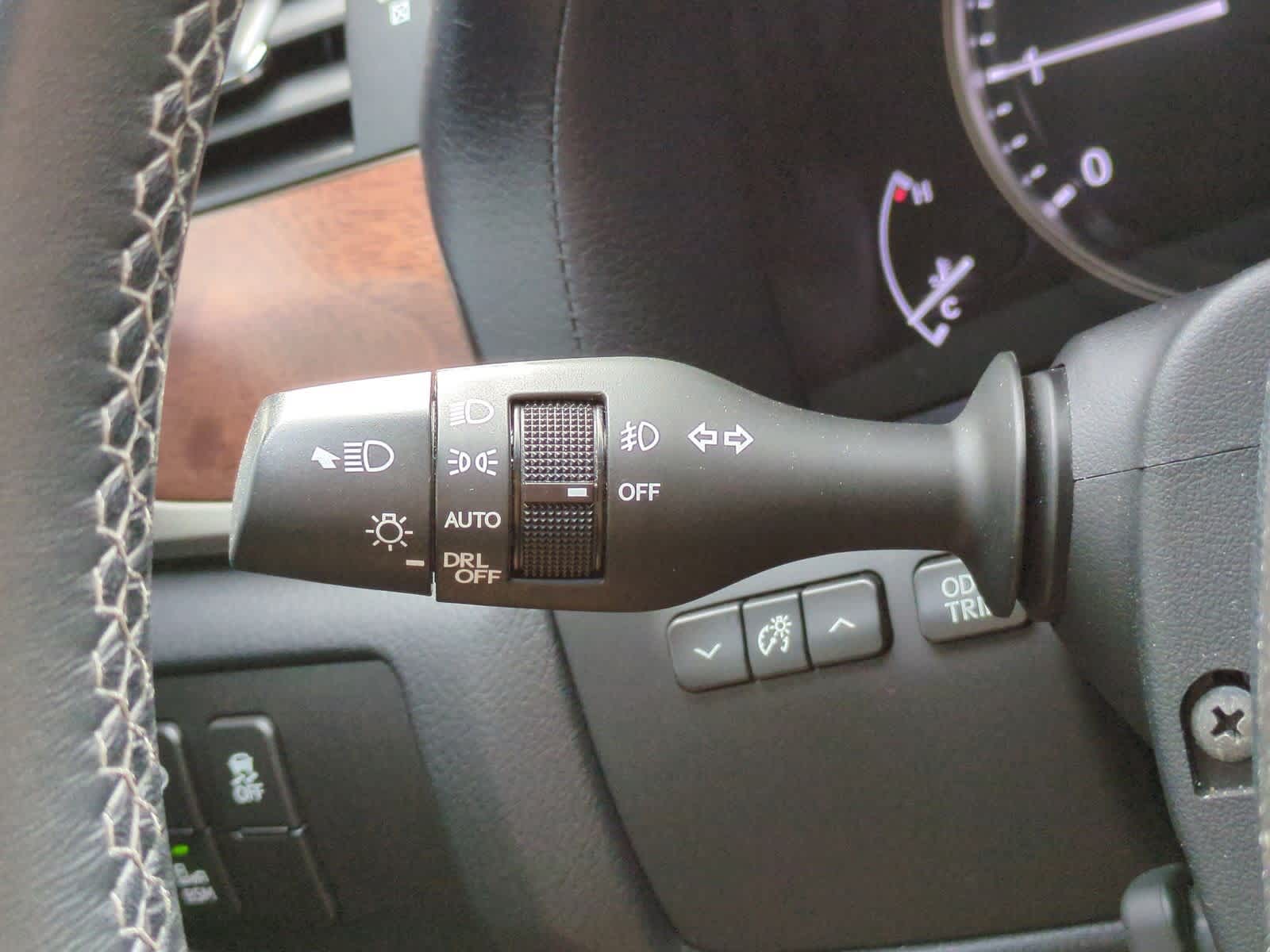 Thumbnail: 2015 Lexus GS - 28